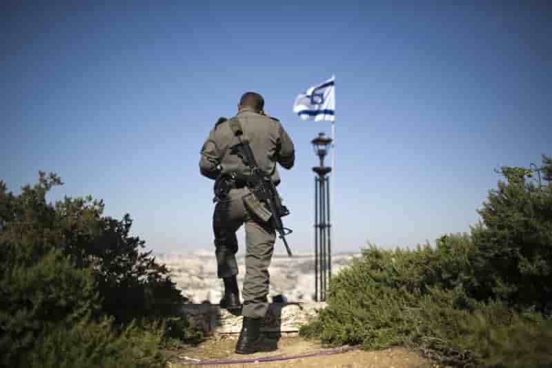 Un francais arrete en israel pour contrebande d'armes