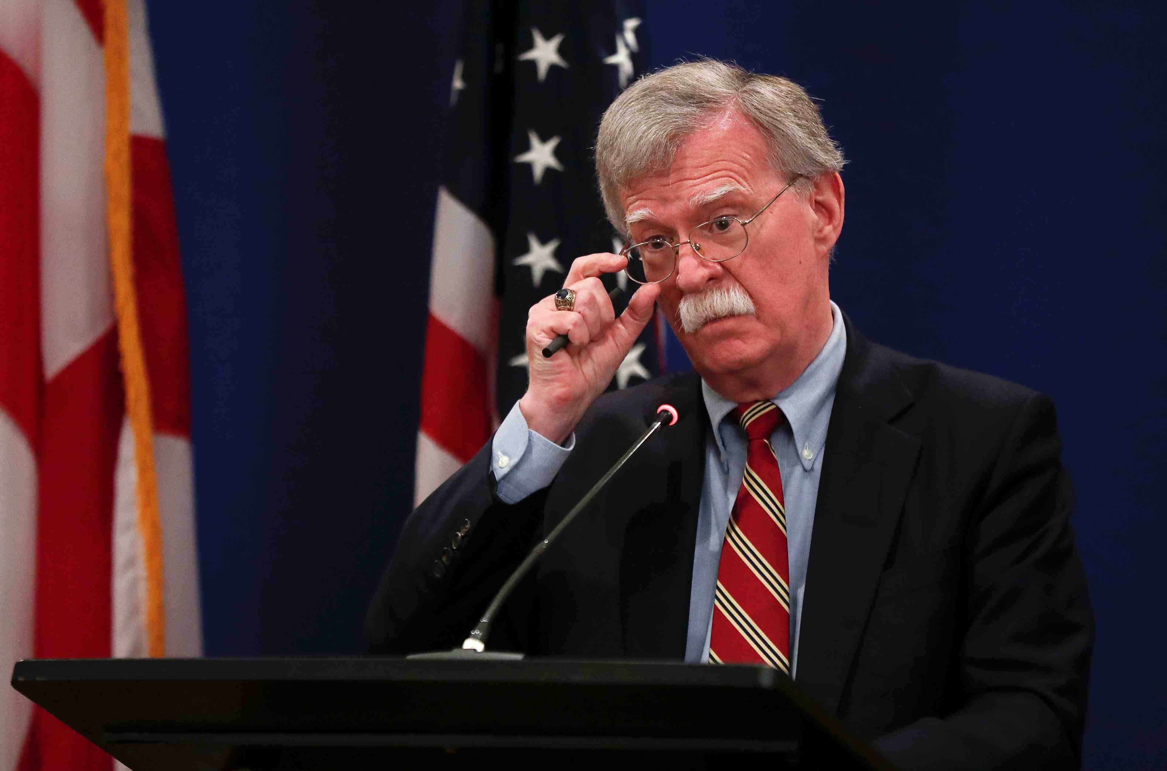 Les etats-unis ont invite vladimir poutine a washington, dit bolton