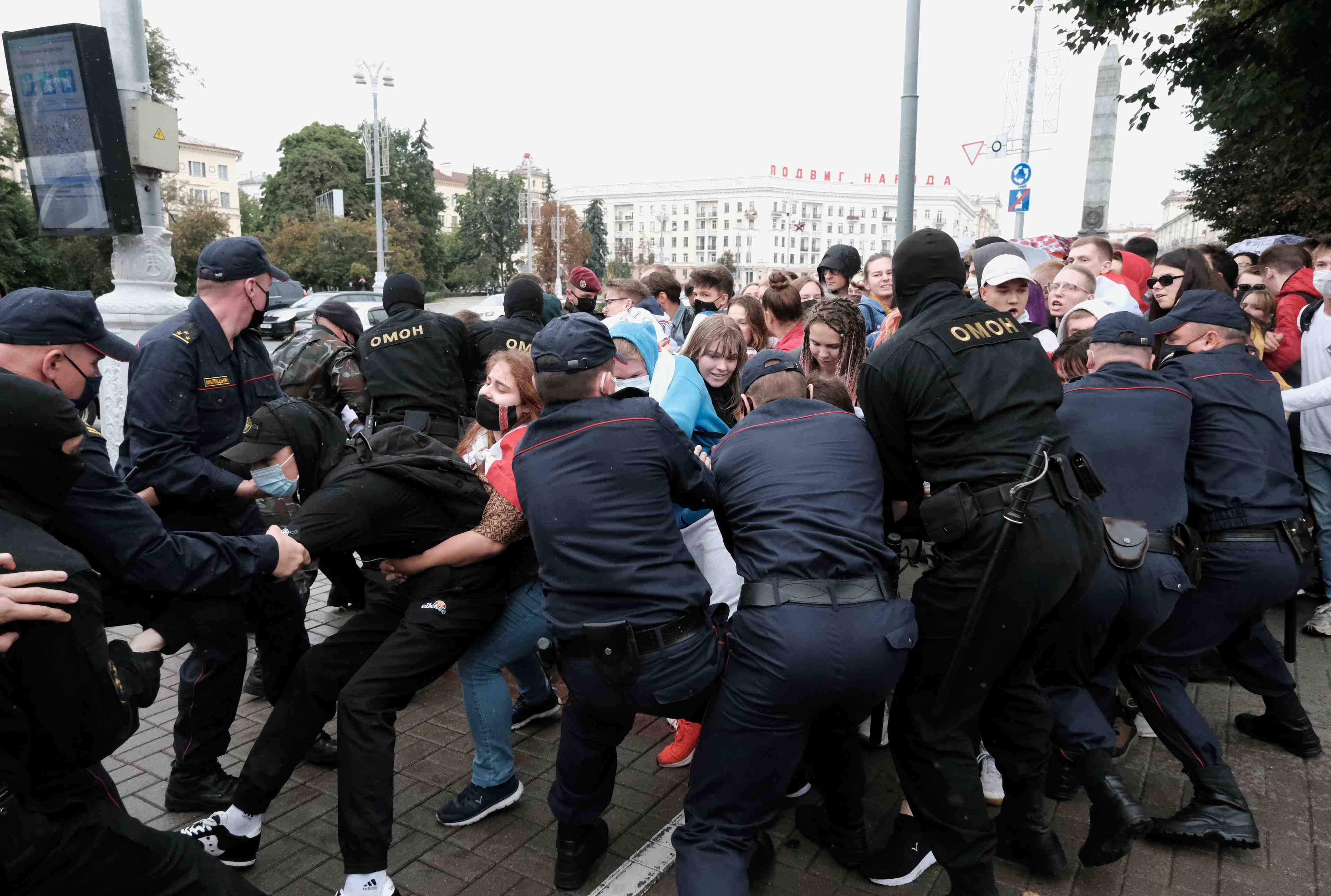 Nouvelles manifestations en bielorussie, tensions dans l'opposition