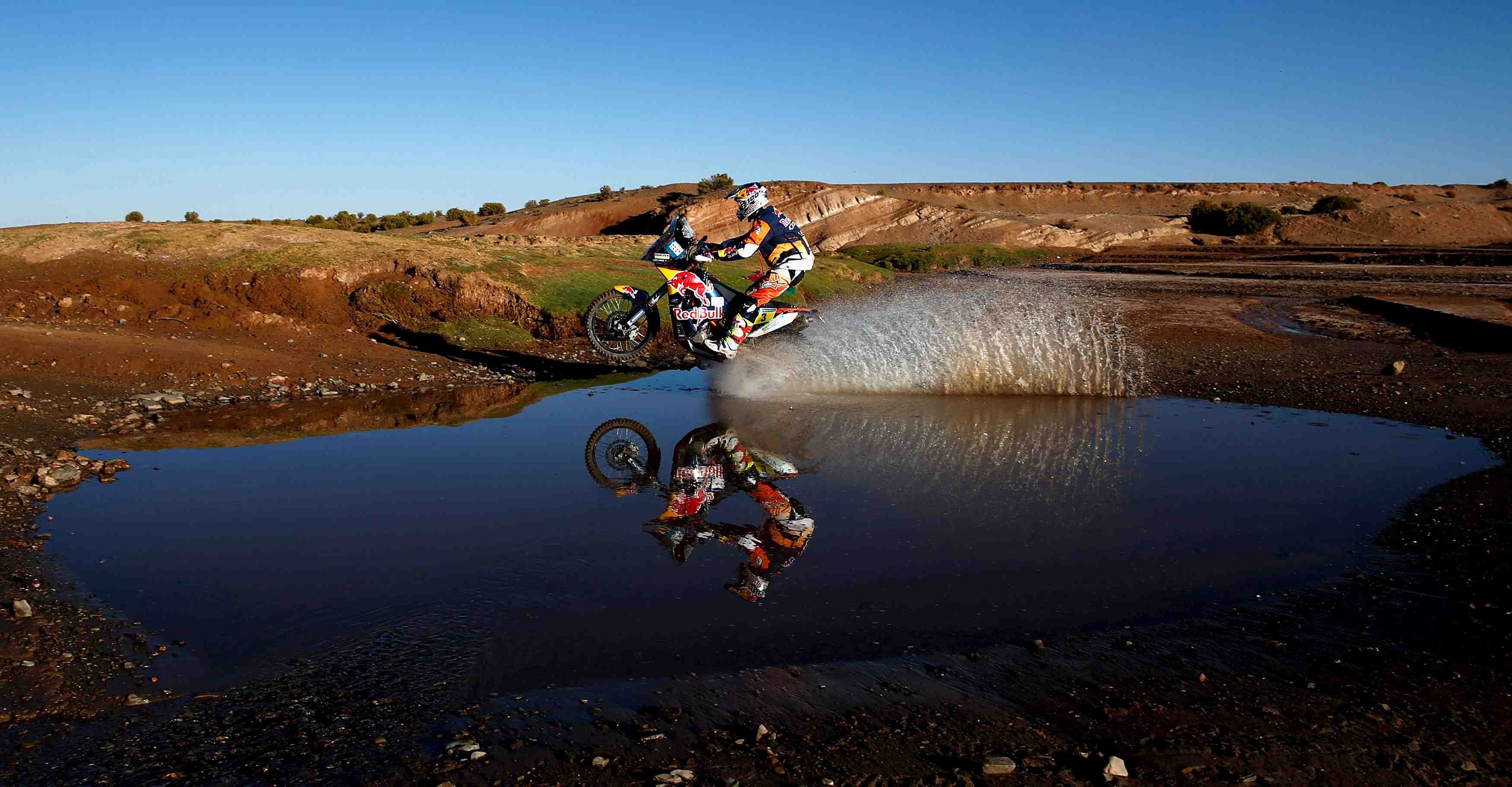 Price regne en motos, loeb sombre en autos