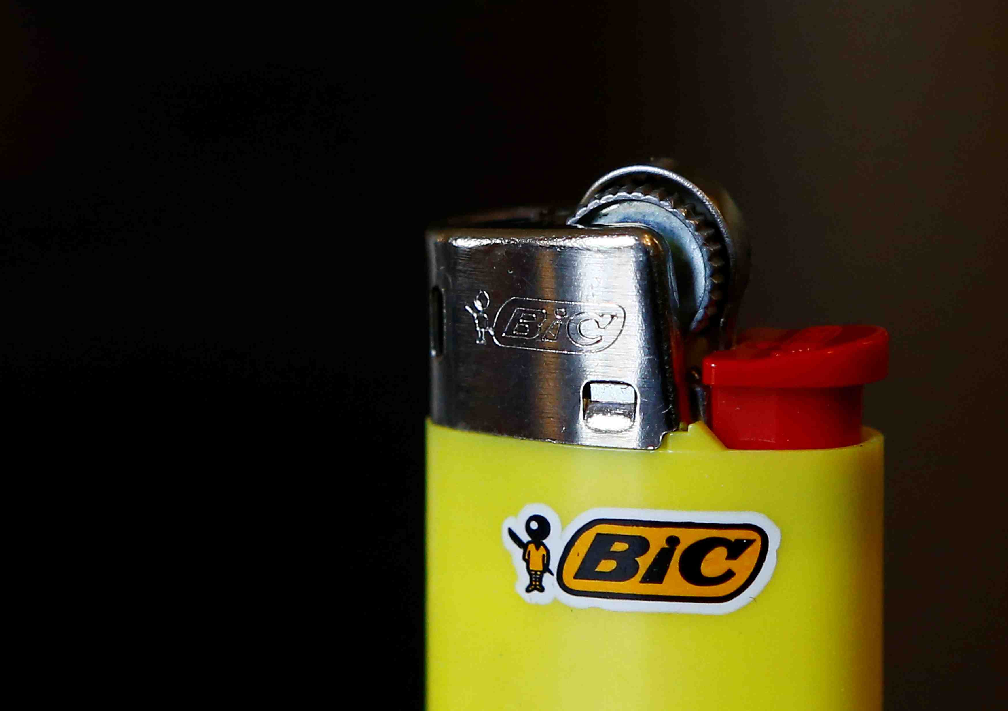 Bic revise a la baisse ses previsions annuelles