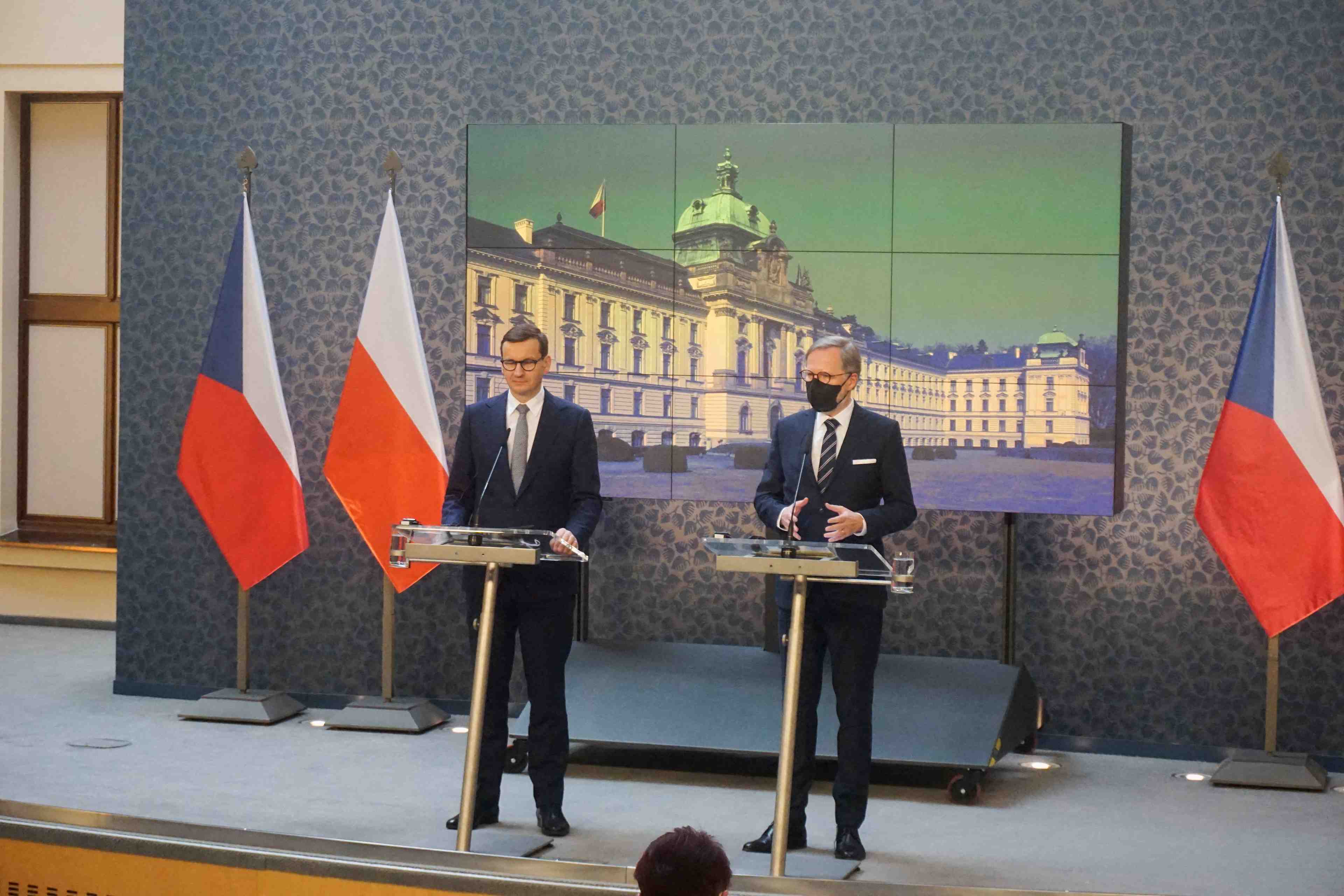 Ukraine: trois chefs de gouvernement europeens en visite a kiev