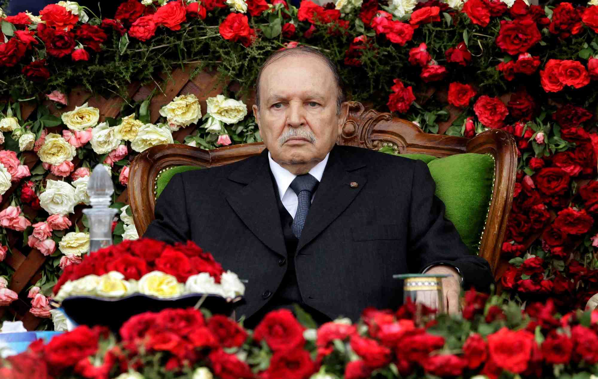 Algerie: deces de l'ancien president bouteflika a l'age de 84 ans
