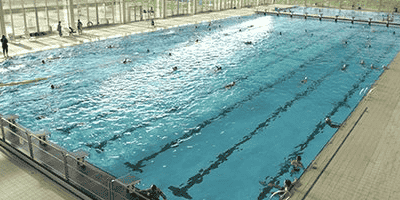Le stade nautique Nemausa de Nîmes, géré par Vert Marine, a fermé ses portes le 5 septembre 2022, en réponse à la crise énergétique.