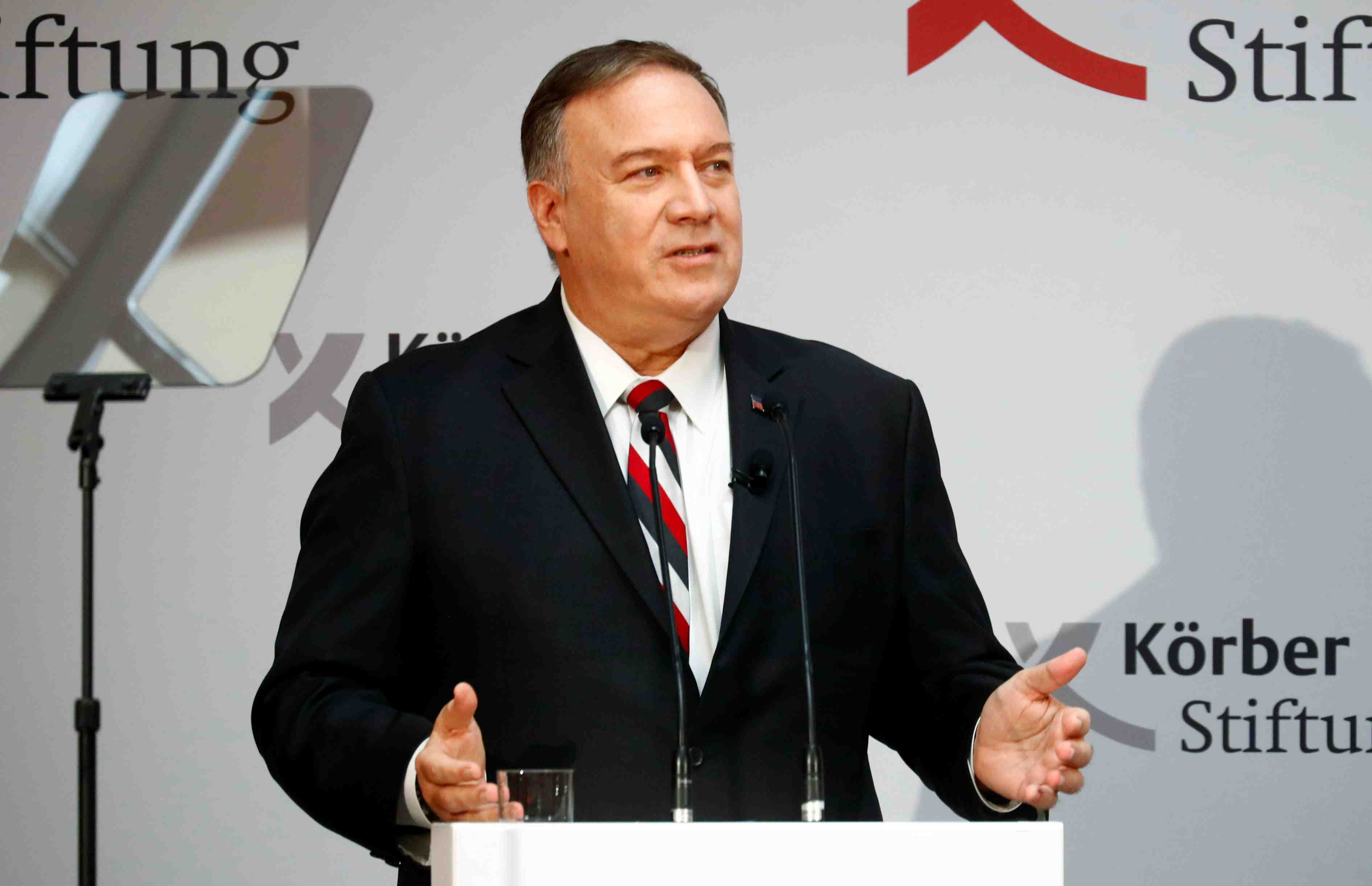 Les "dividendes de la paix" ont ete une erreur, dit pompeo a berlin