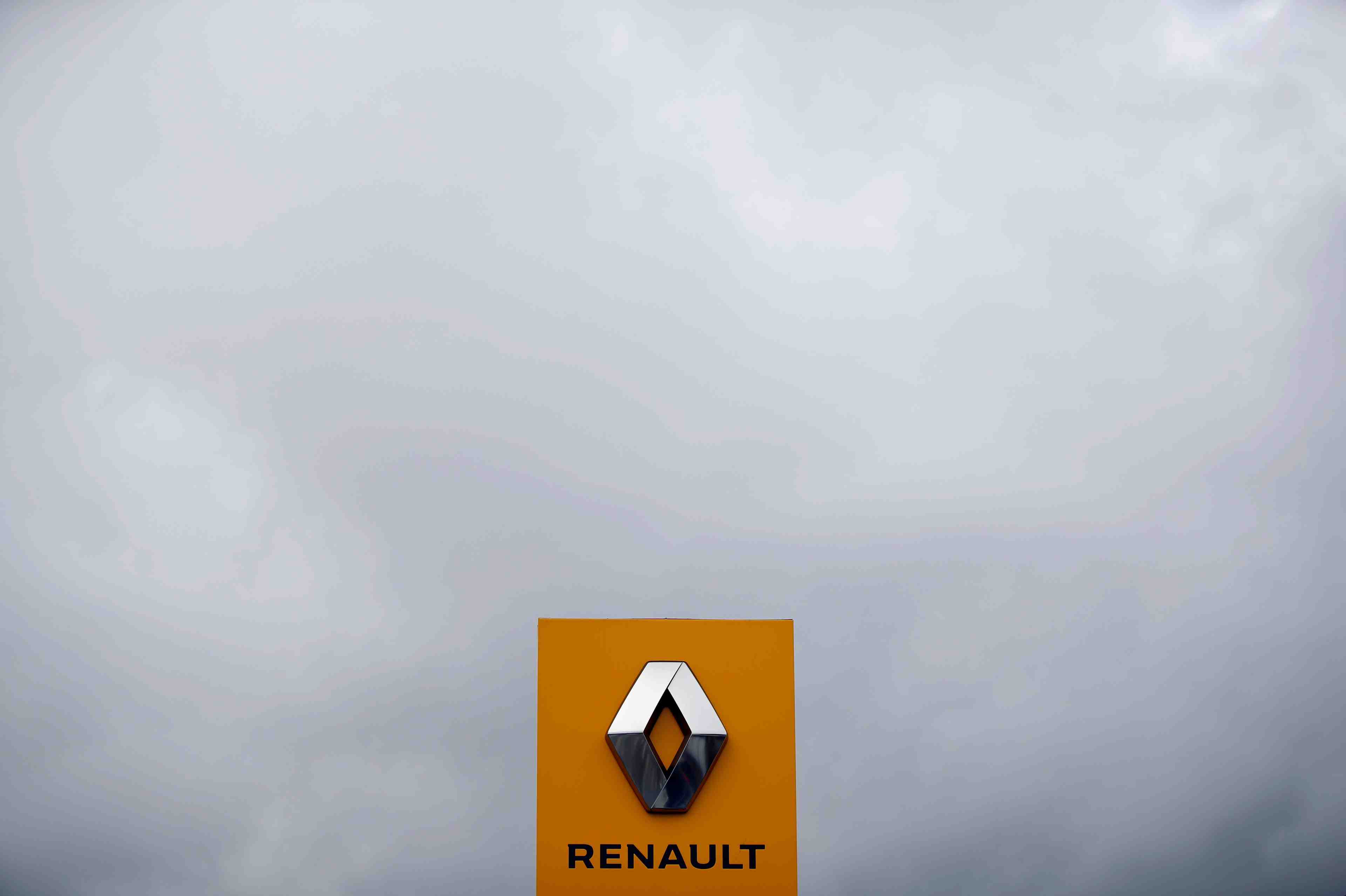 Coronavirus: renault suspend son activite industrielle en espagne