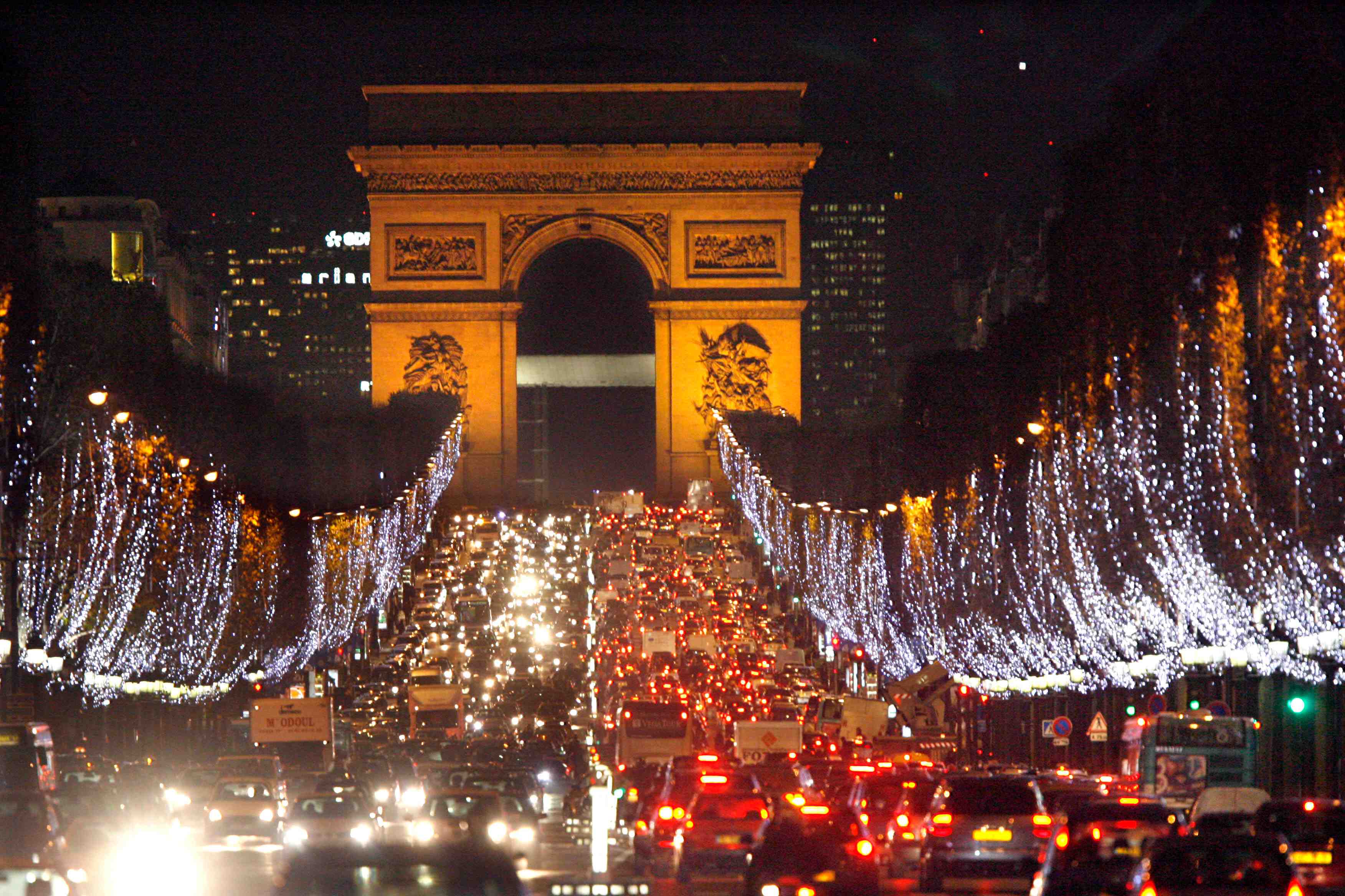 Avenue des Champs Elysées