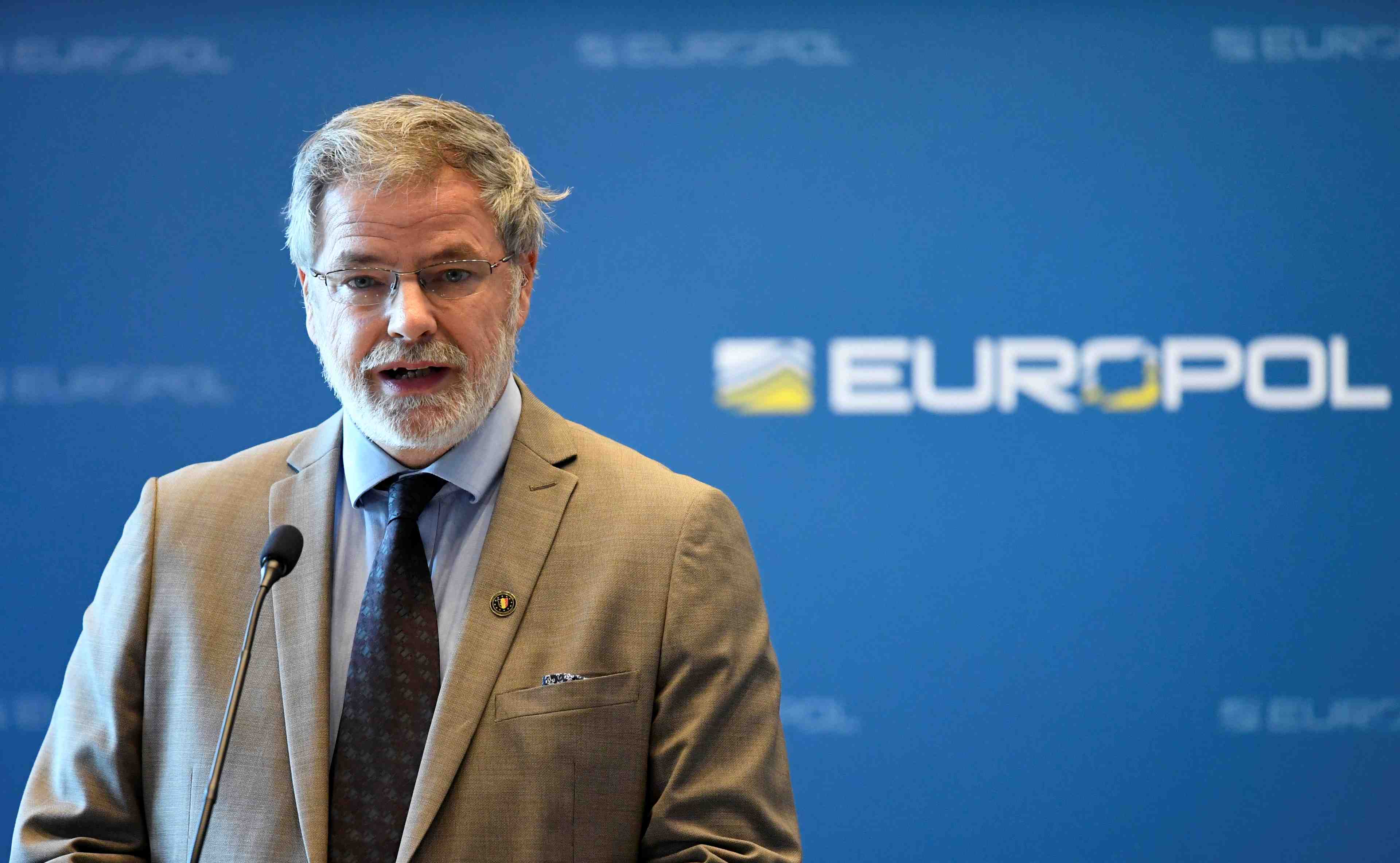 Cyberattaque policiere contre la propagande en ligne de l'ei