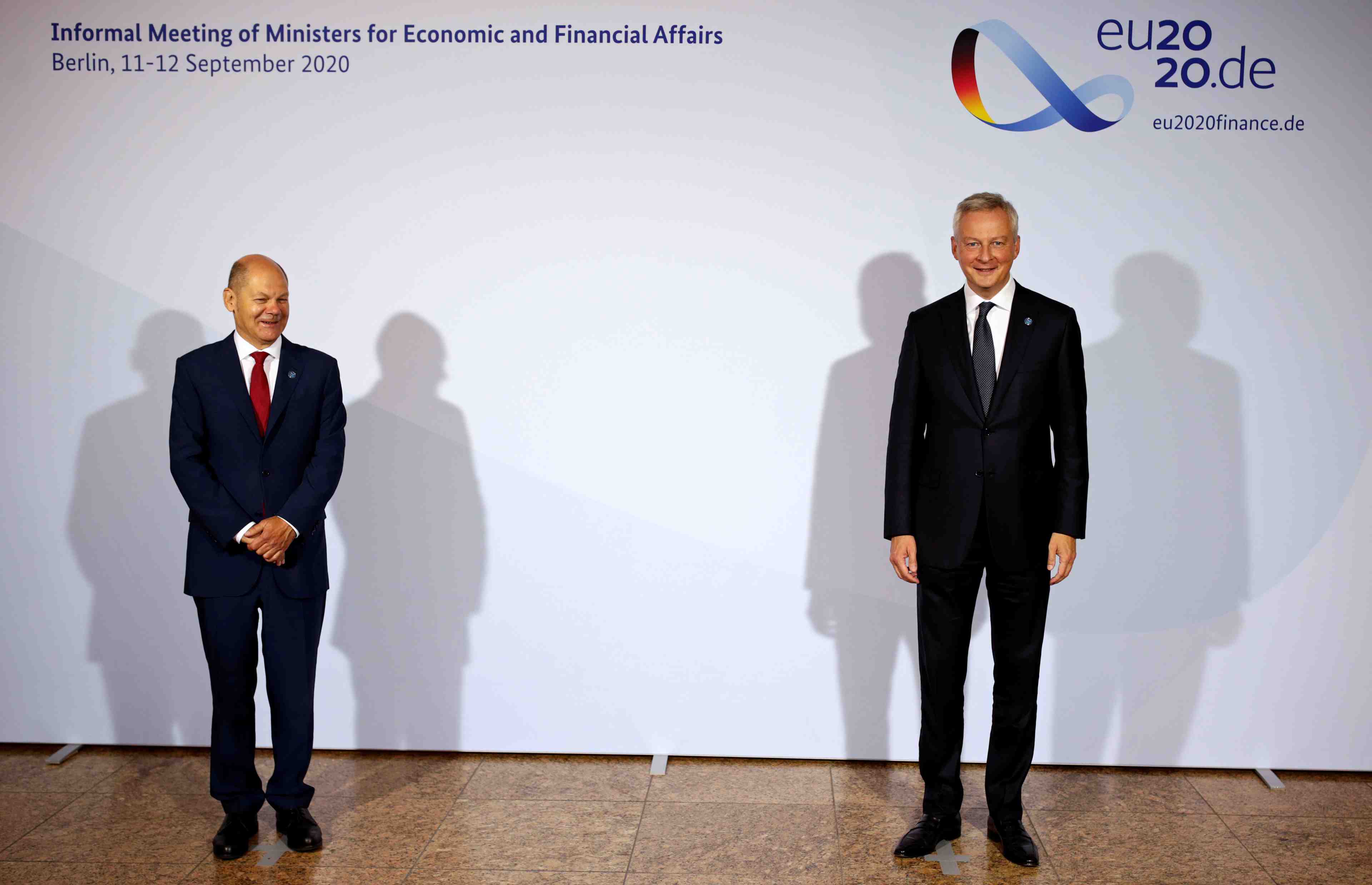 Les ministres europeens des finances a berlin, de nouveaux revenus pour l'ue en discussion