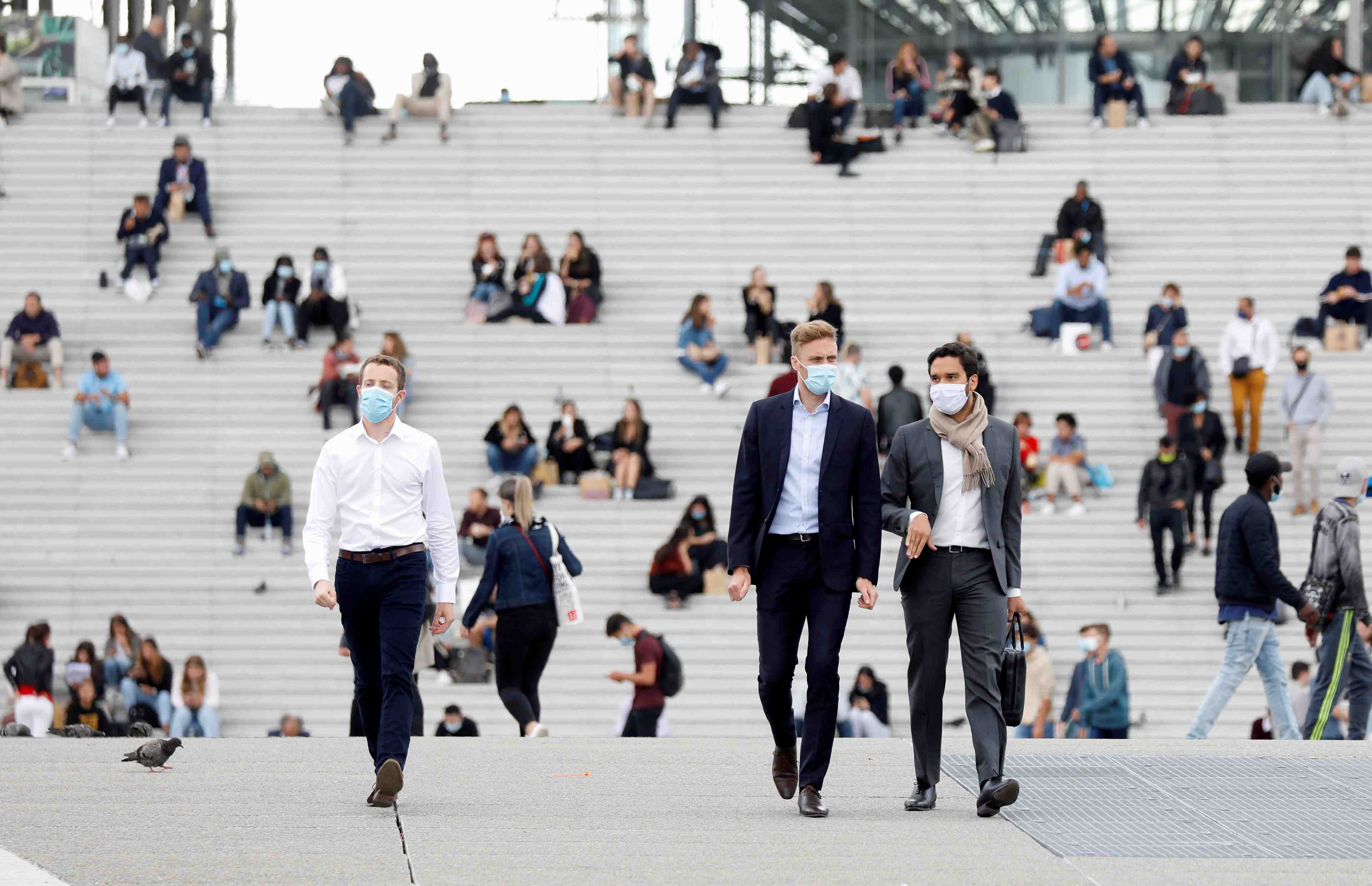 Bercy ramene sa prevision de recession a 10%