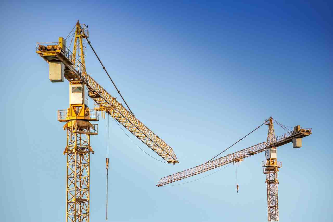 Les permis de construire sont en chute libre depuis le déclenchement de la guerre en Ukraine.