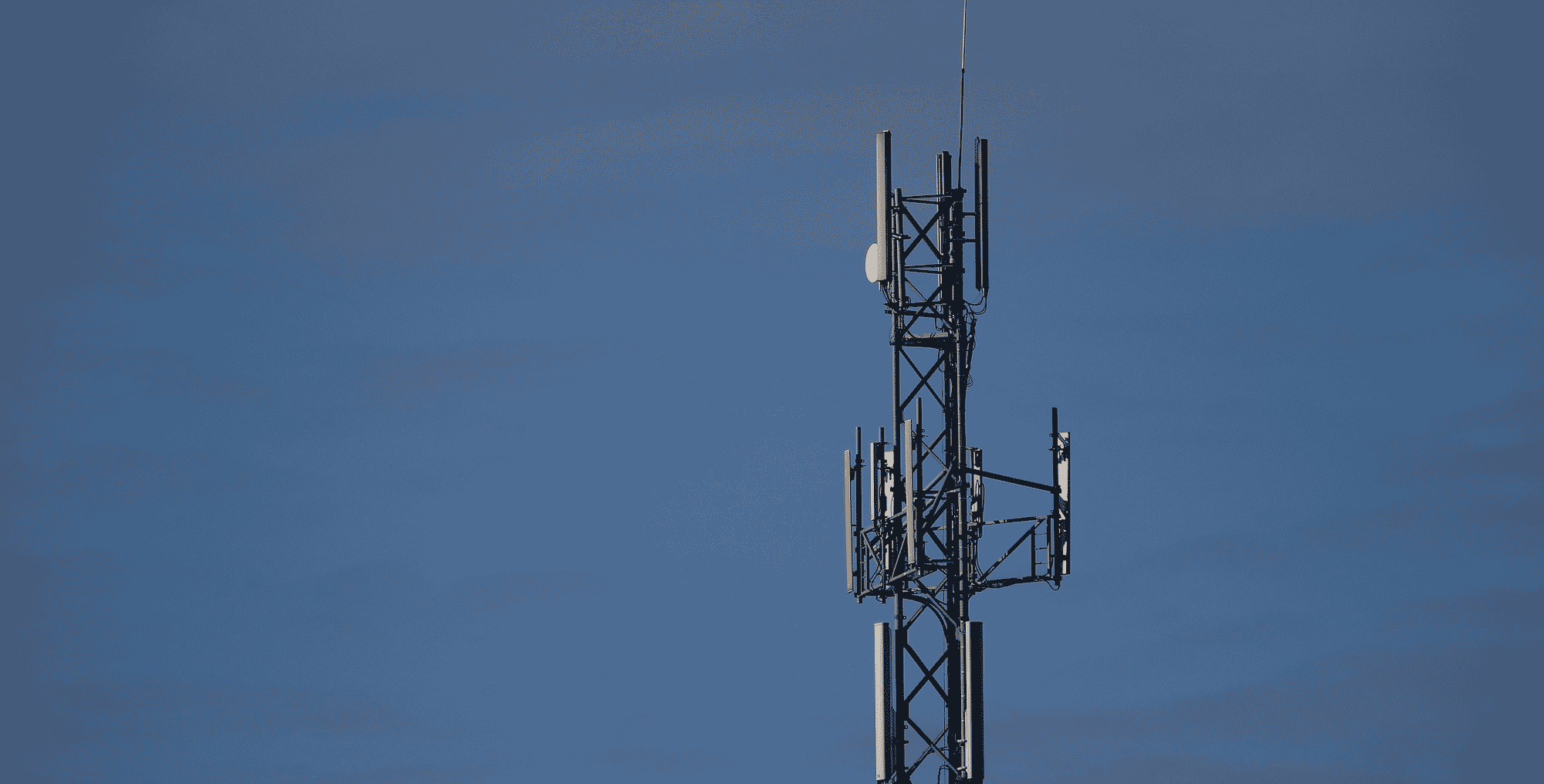 Une antenne-relais dédiée aux communications mobiles.