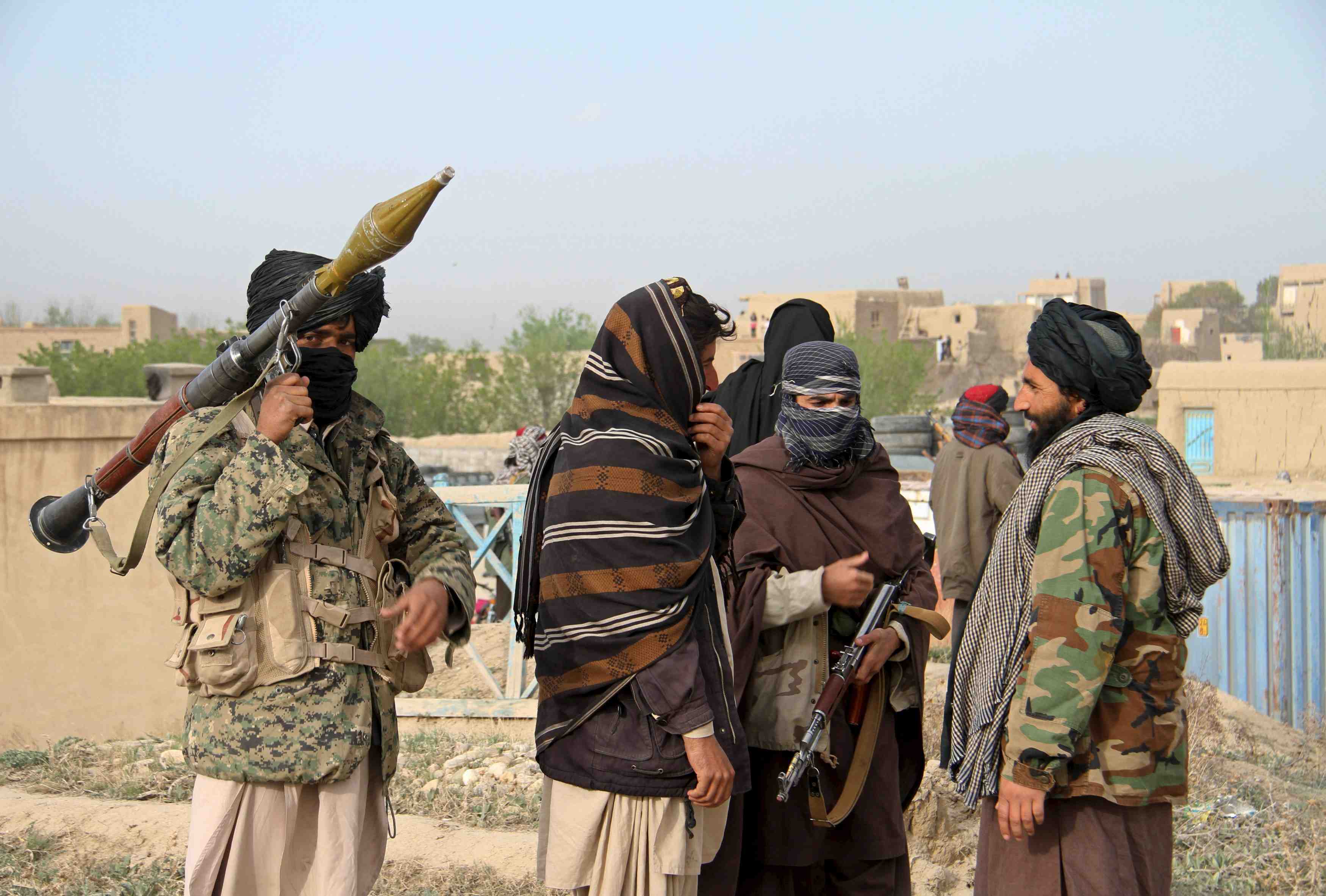 Les taliban afghans annoncent le lancement leur offensive de printemps