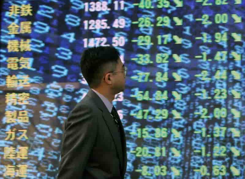 La bourse de tokyo finit en hausse de plus de 1%