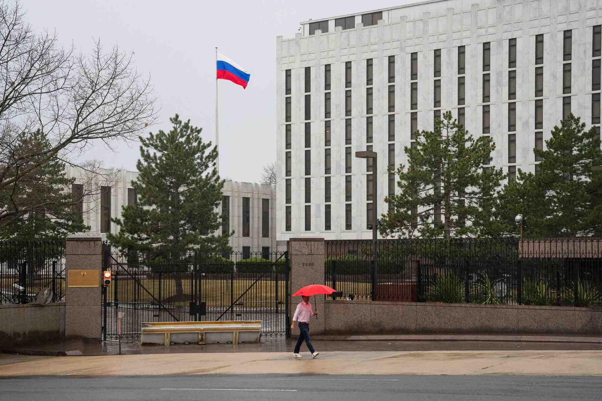 Des diplomates russes a washington sont menaces, dit l'ambassadeur