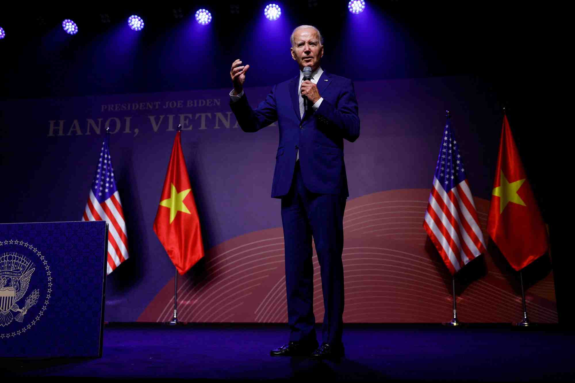 Joe biden au vietnam