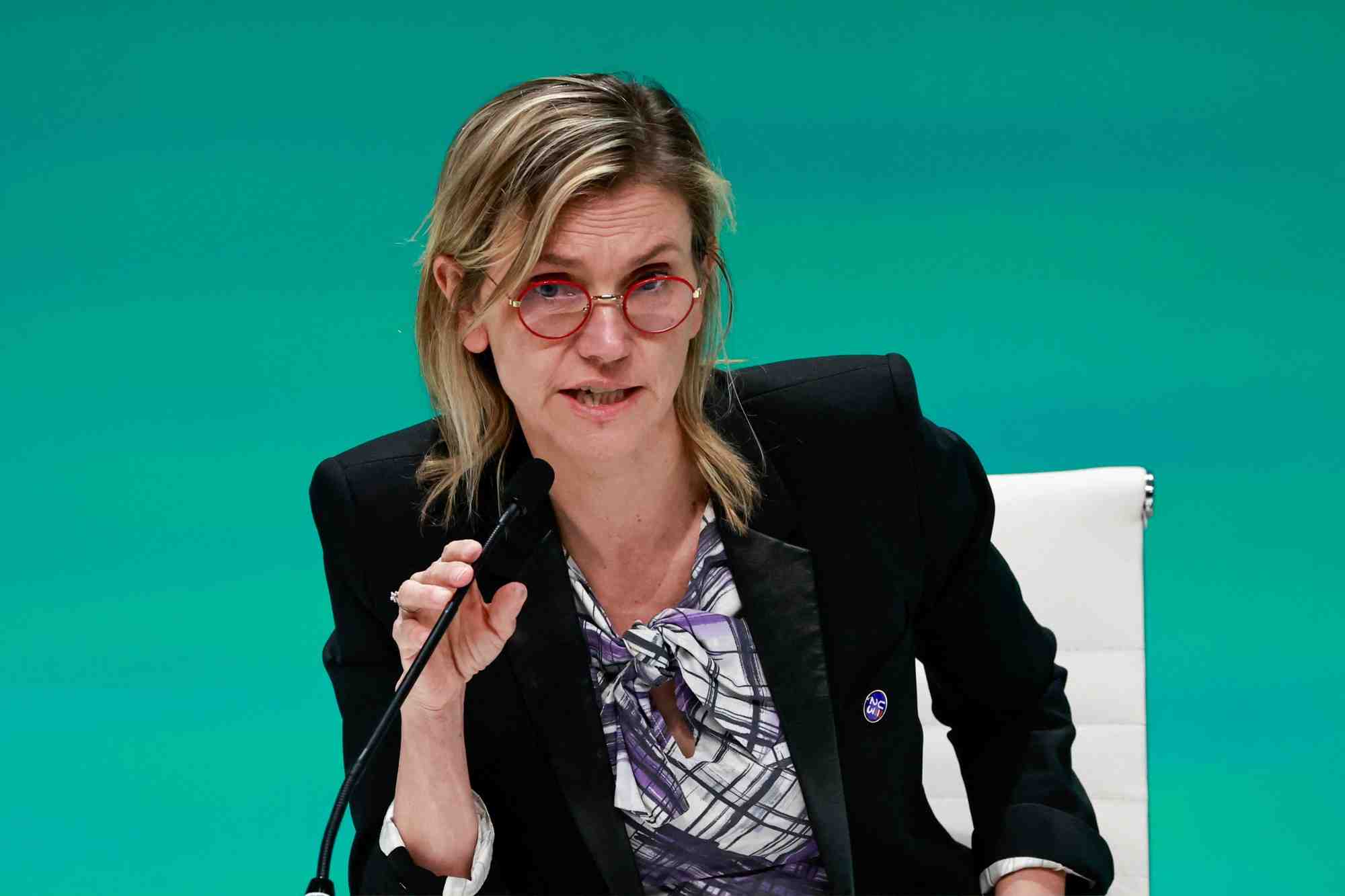 La ministre francaise de la transition energetique agnes pannier-runacher s'exprime lors d'une conference de presse pendant la cop28
