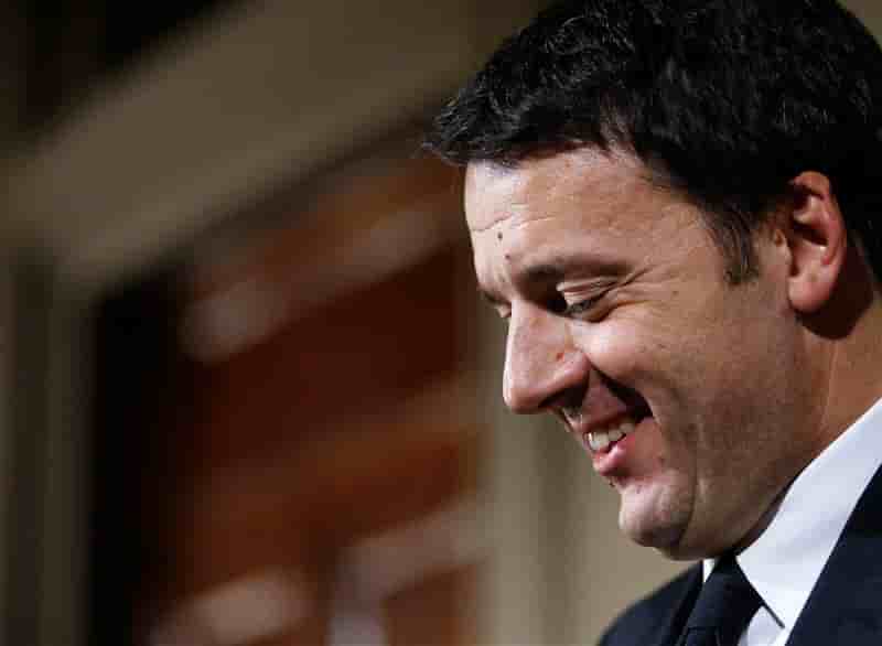Matteo Renzi investi président du Conseil italien