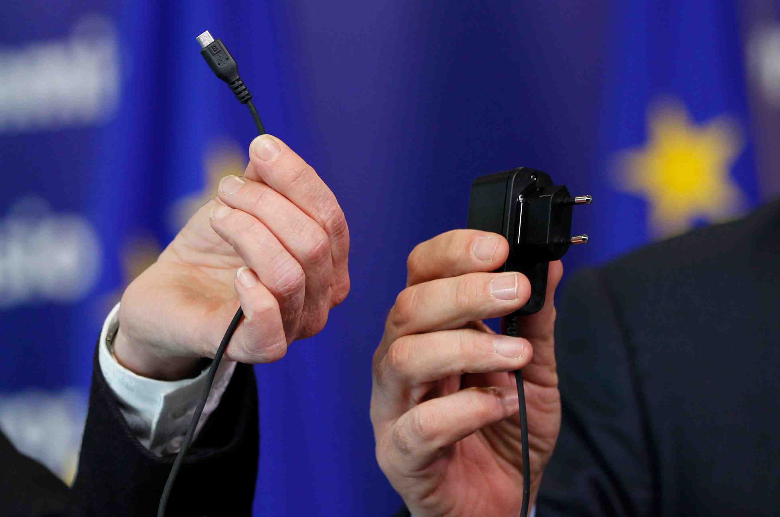 L'ue veut imposer un port universel pour recharger les appareils electroniques