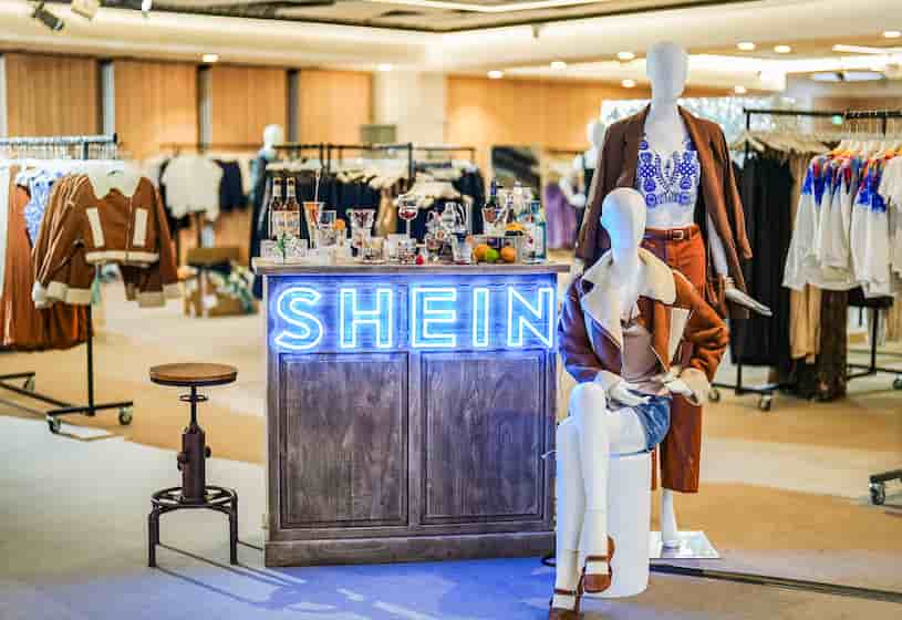 Le géant chinois de la mode Shein fait partie des acteurs particulièrement visés par la proposition de loi anti-fast fashion.