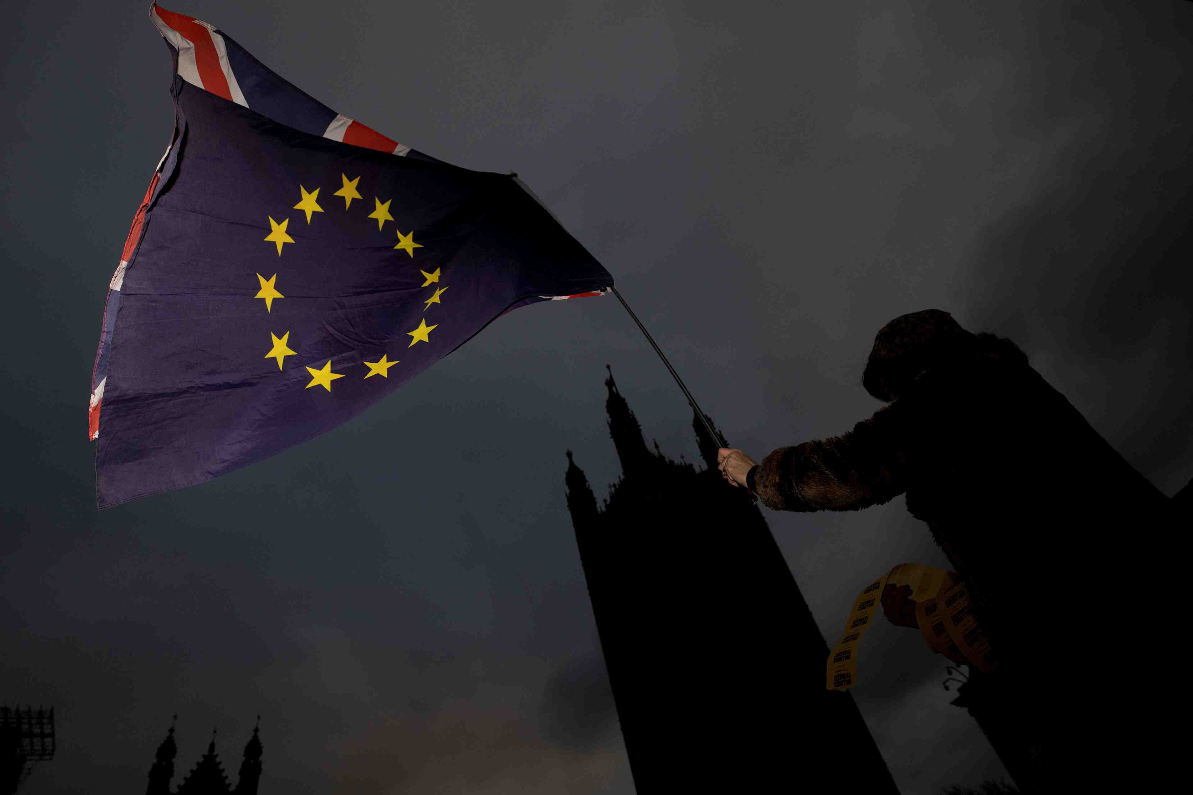 Brexit: accord ue-royaume-uni sur les termes du divorce