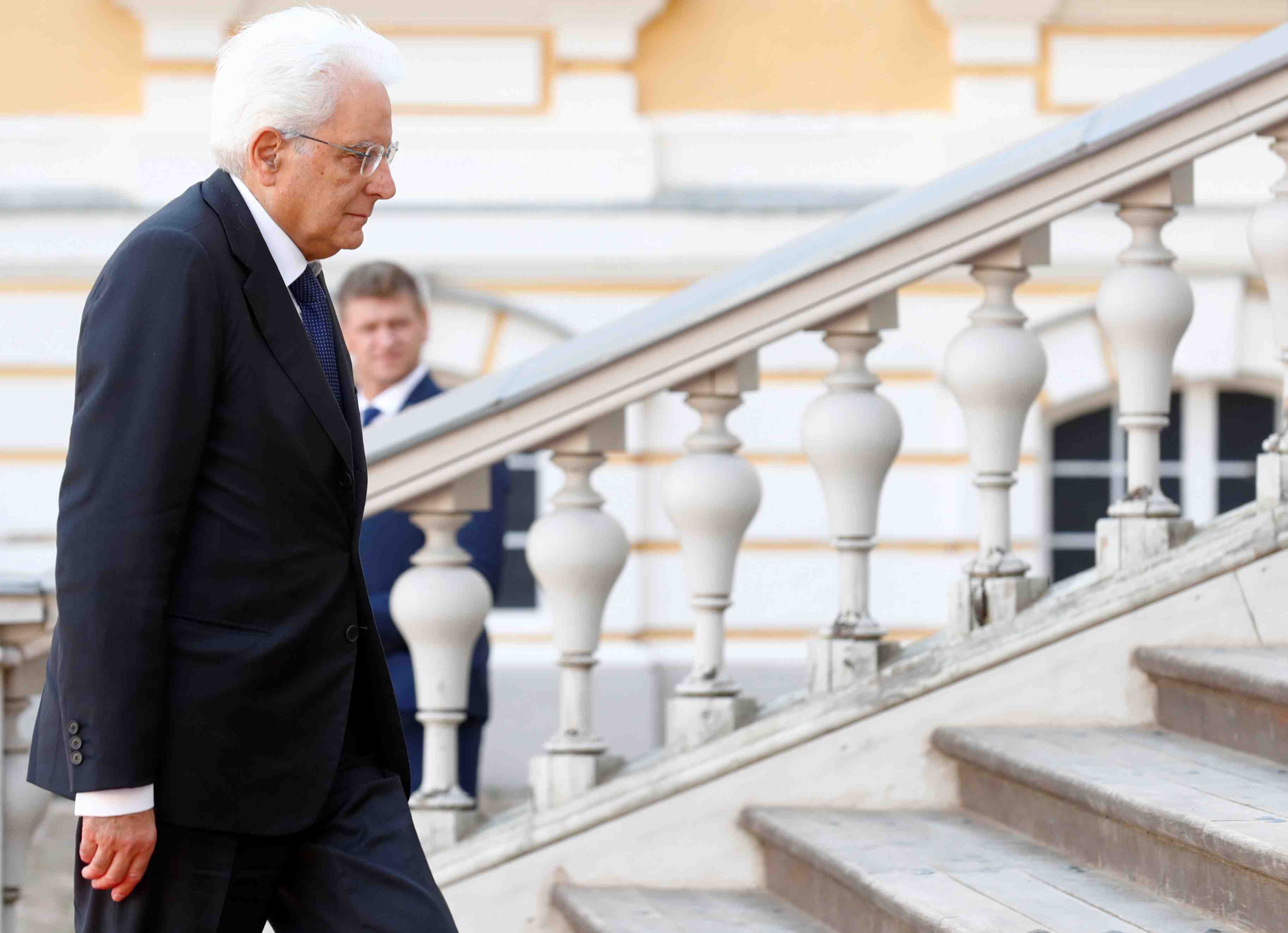 Mattarella demande au ministre italien de l'economie de ne pas demissionner