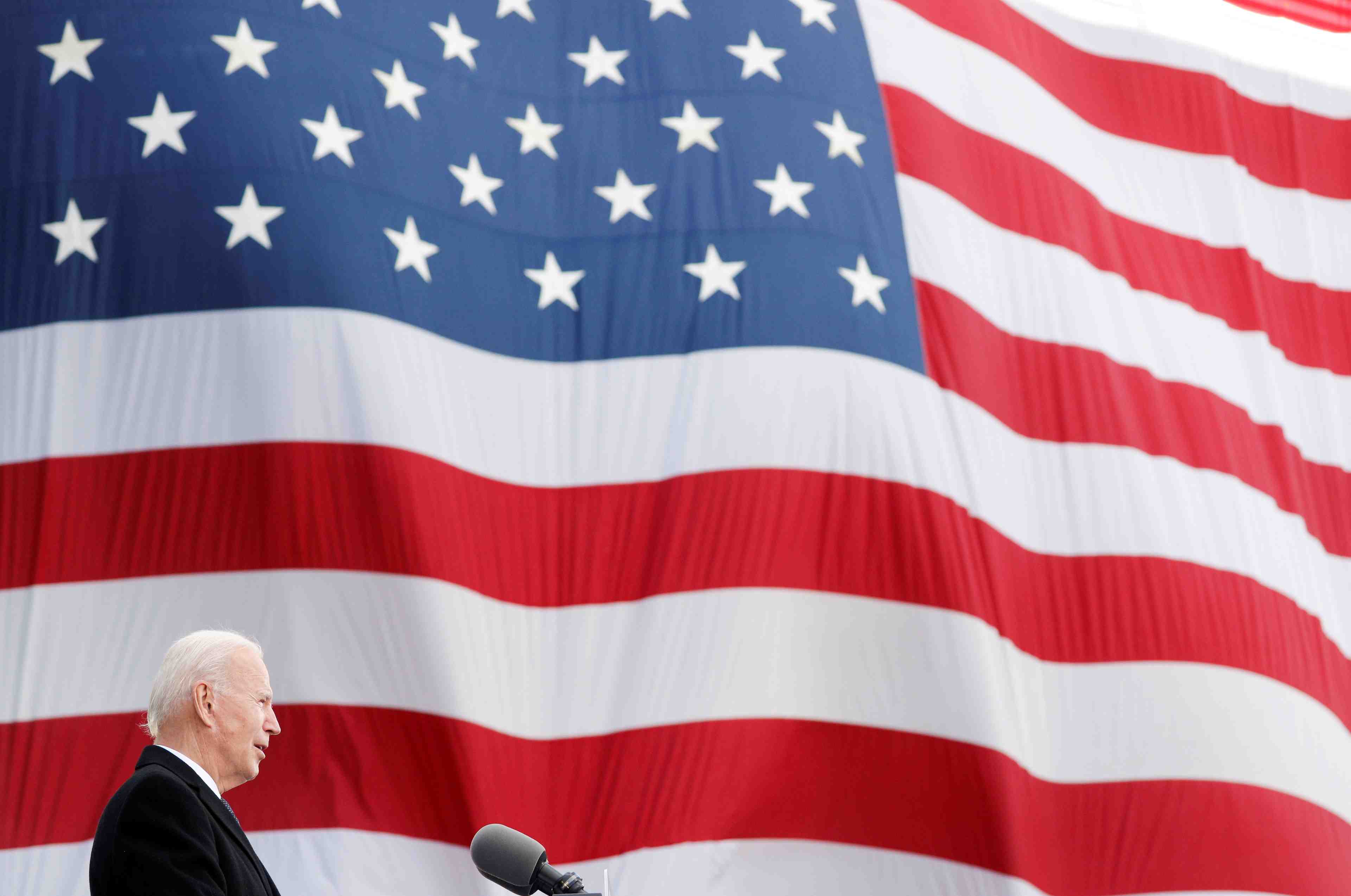 Biden va reintegrer l'accord de paris, premiere etape de son action climatique