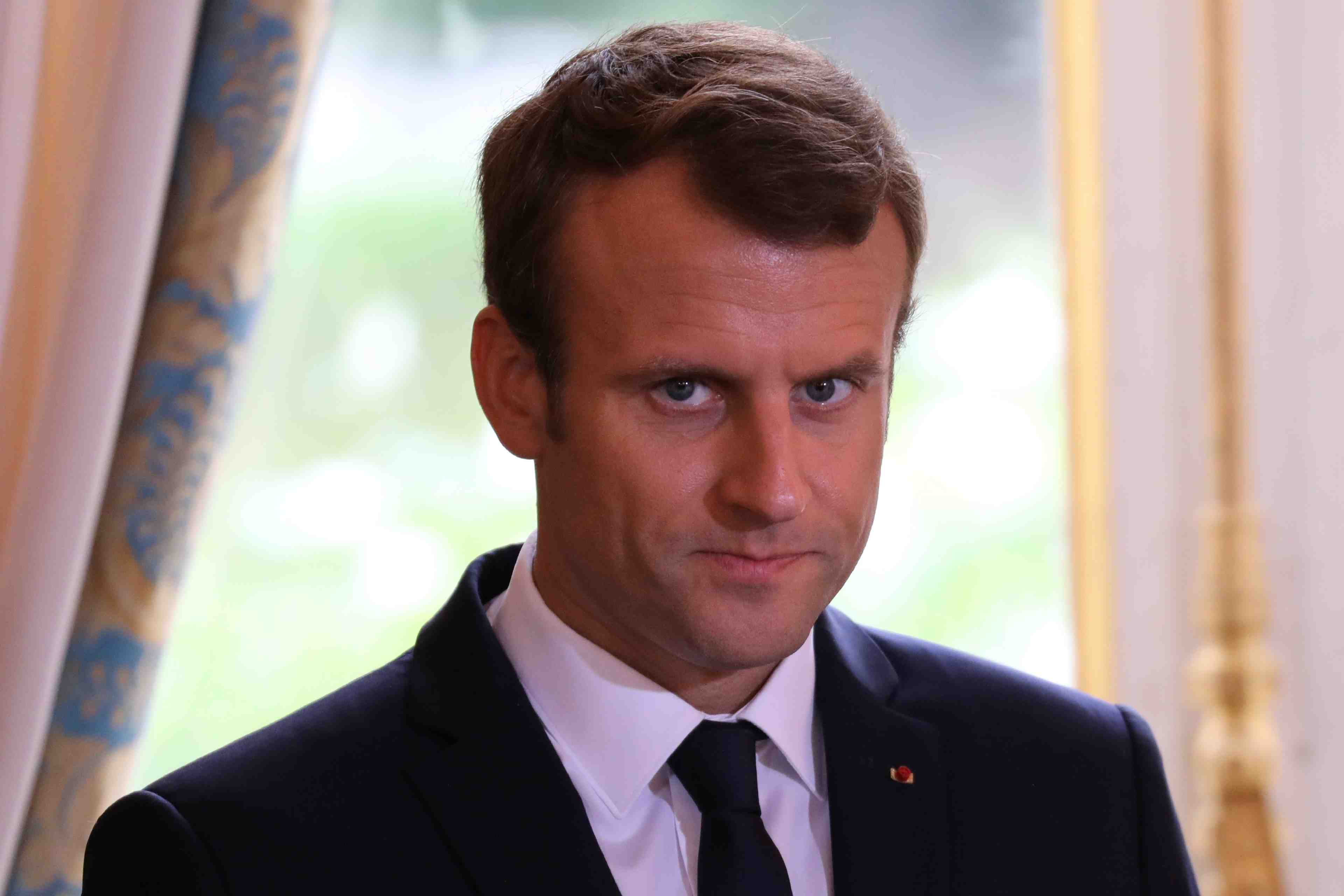 La politique de macron trop a droite pour 40% des francais
