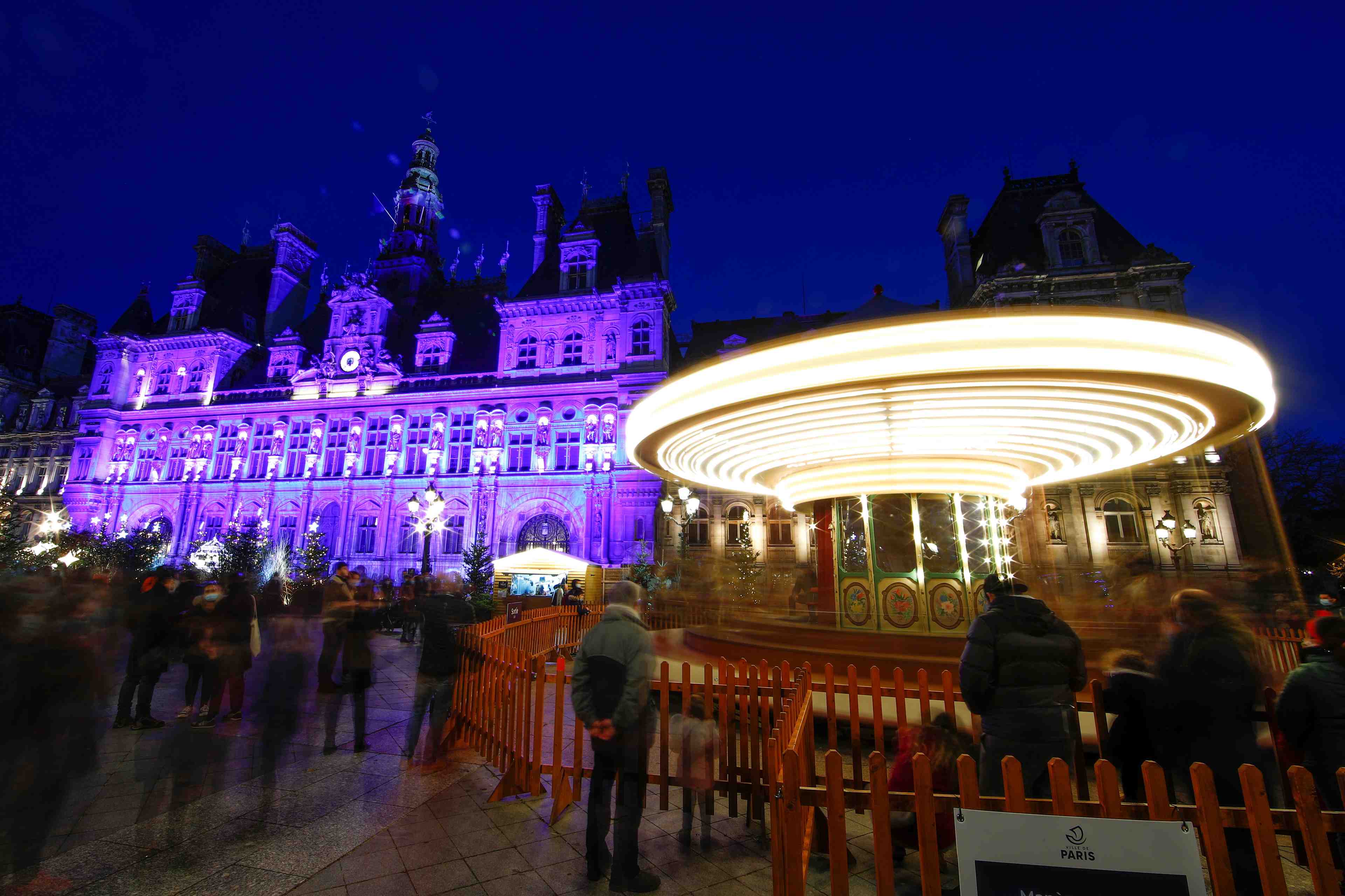 France: "nous avons confine au bon moment", estime olivier veran