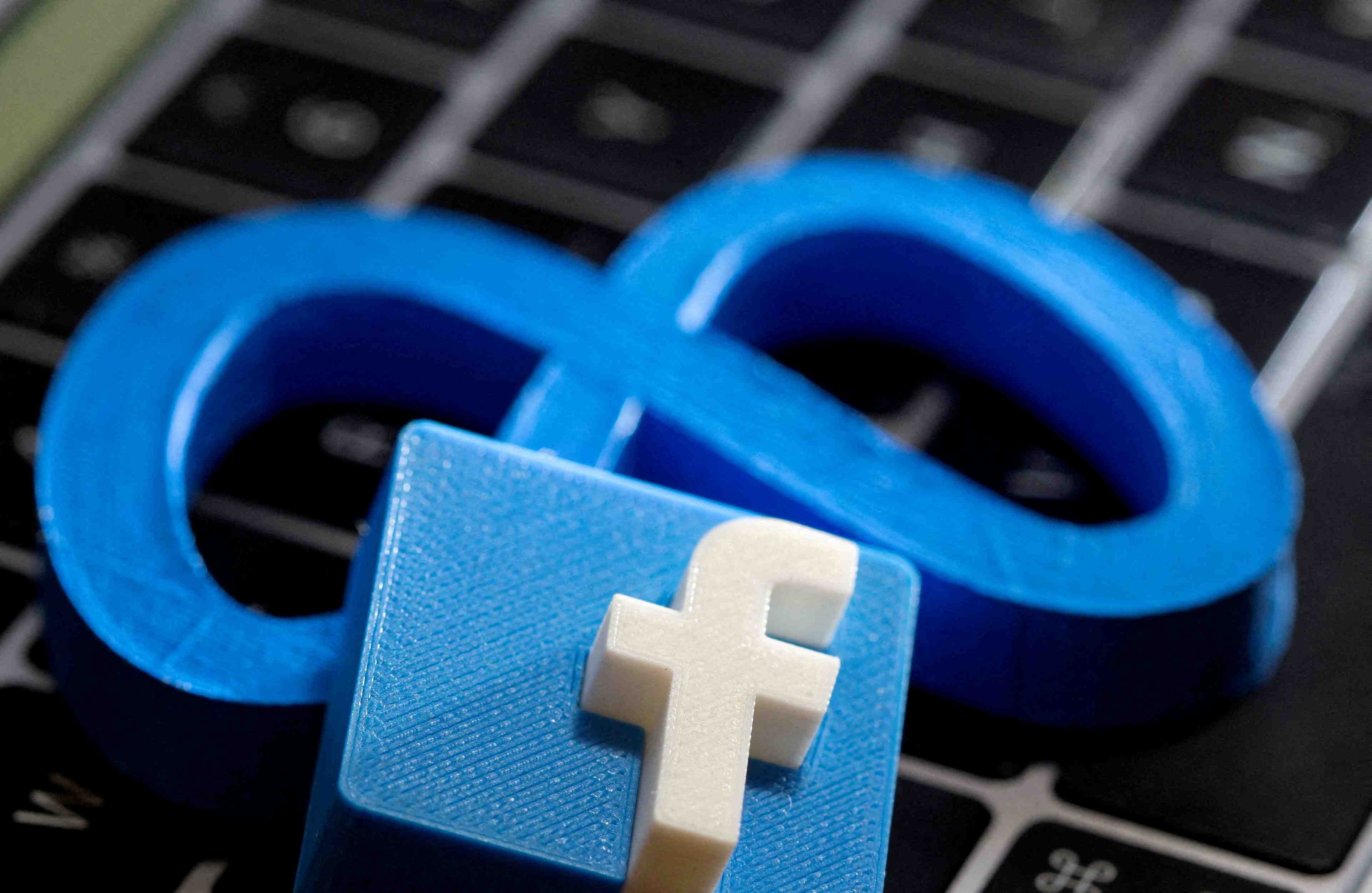 La maison mere de facebook va bloquer l'acces aux medias russes rt et sputnik dans l'union europeenne