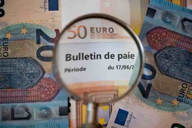 Près de 17% des salariés sont au SMIC en France.