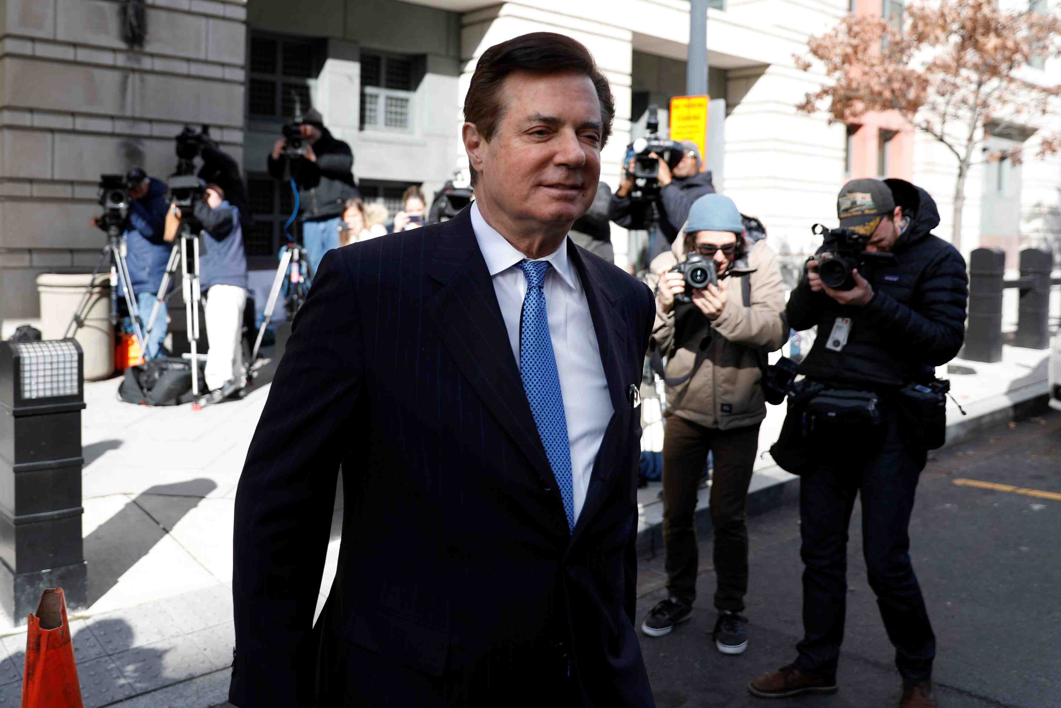 Usa/russie: manafort depose une requete pour rejeter des accusations