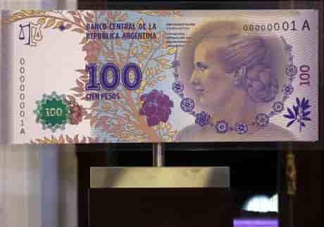 Argentine: le president de la banque centrale remplace, le peso monte