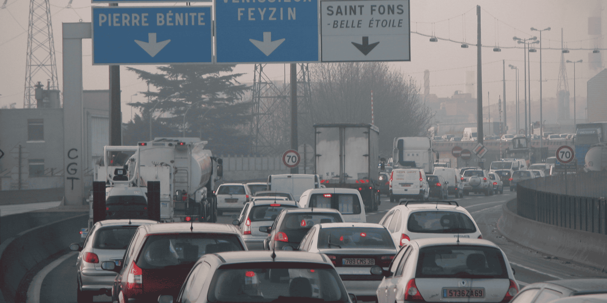 Atmo, l'observatoire chargé de la surveillance de la qualité de l'air dans la métropole de Lyon, dévoile un nouveau dispositif pour familiariser les habitants à l'indice de qualité de l'air et les encourager à adopter les bons réflexes.