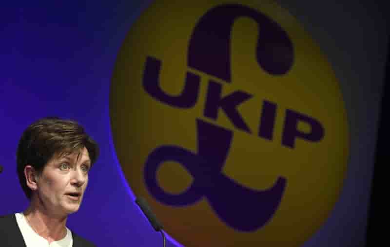 Demission de la presidente de l'ukip en grande-bretagne