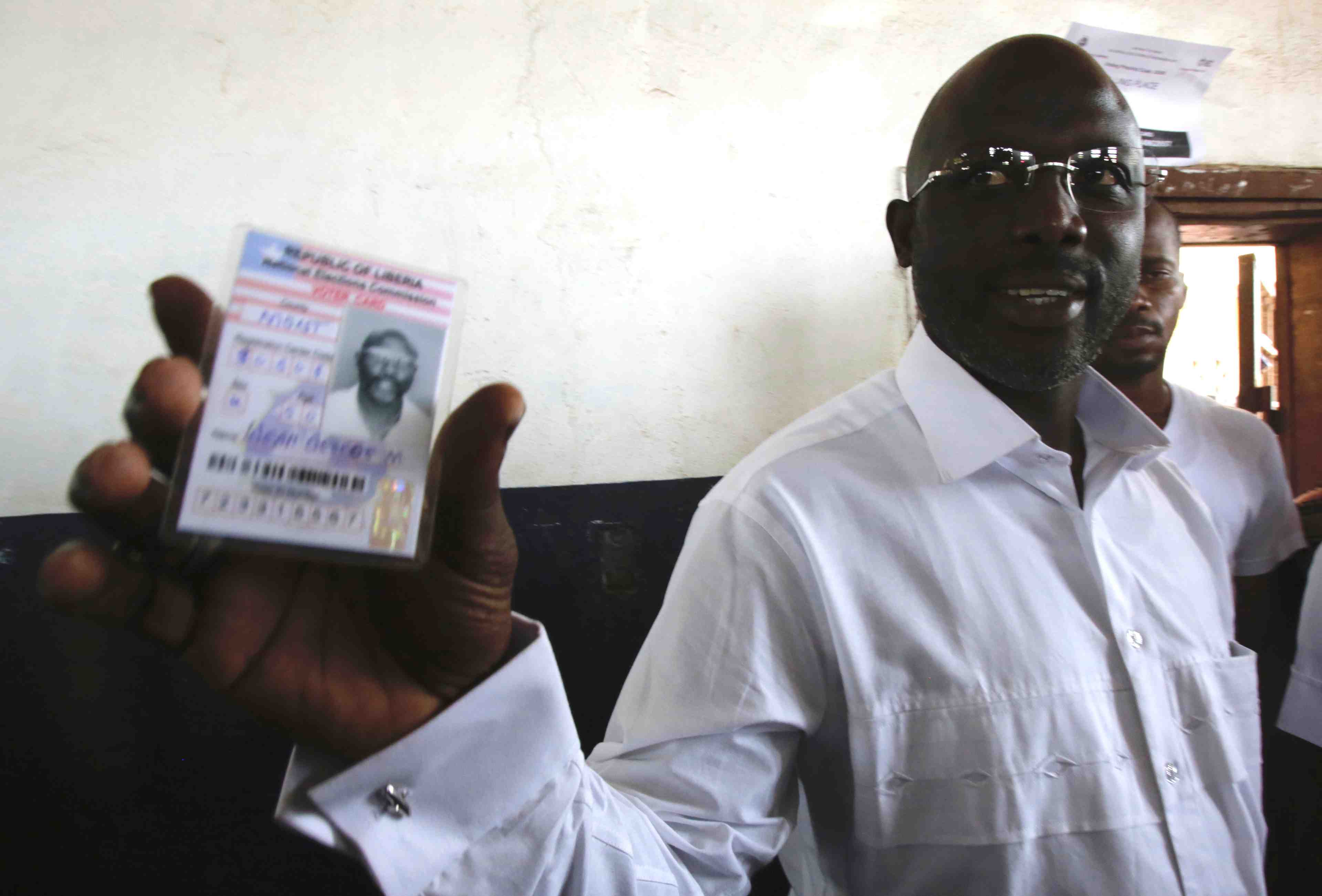 George weah en tete au 1er tour de la presidentielle au liberia