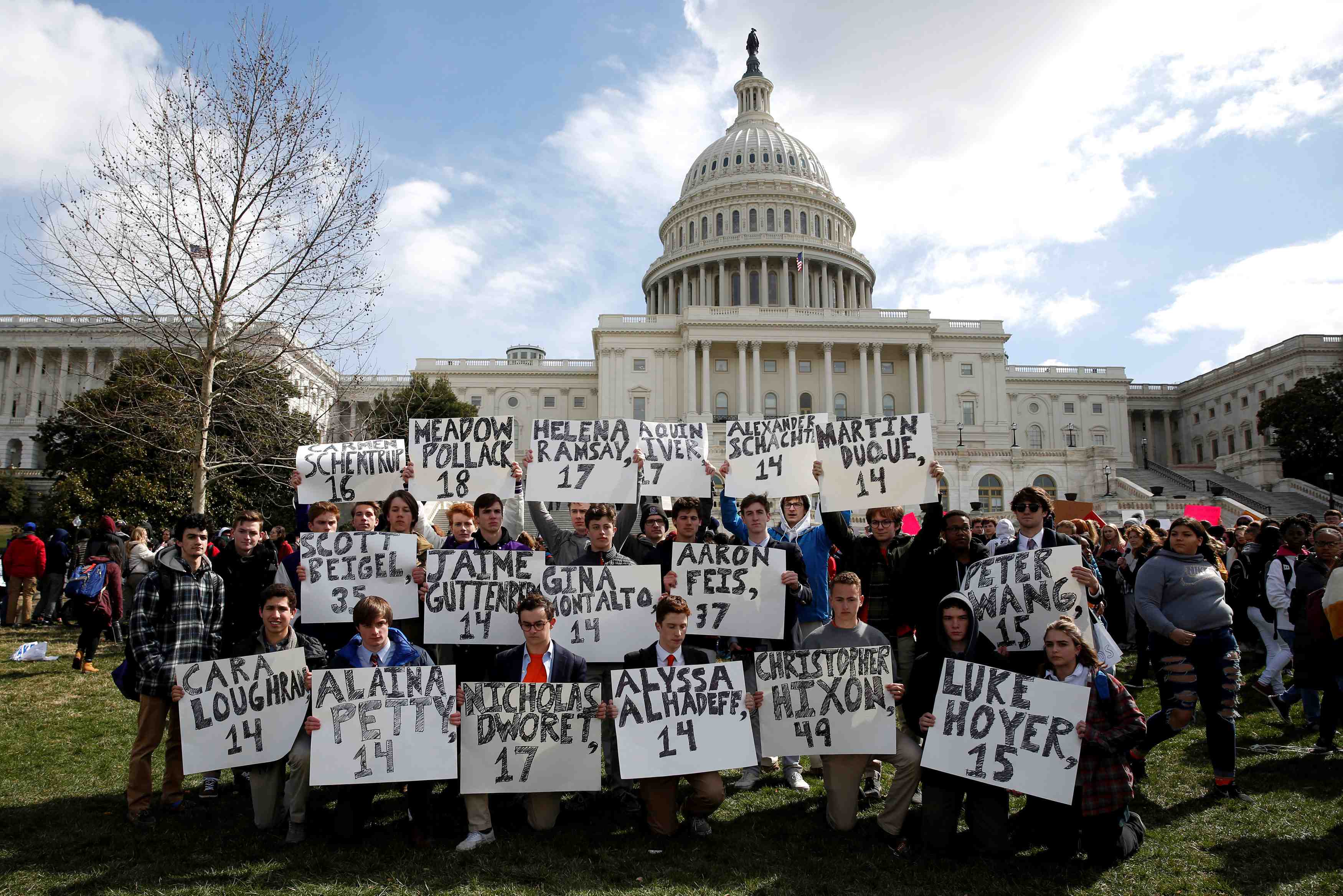 Usa/chambre: mesures pour la securite des ecoles, pas de controle des armes
