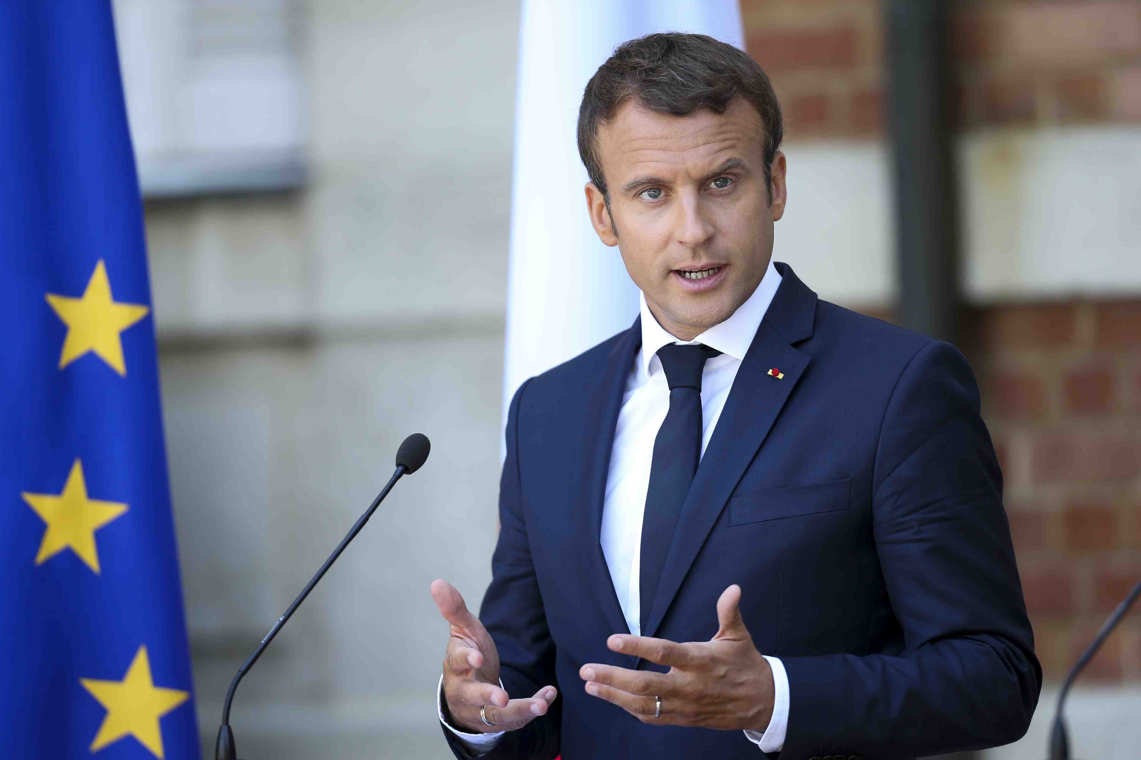 La france veut  reformer l'union europeenne et la zone euro, declare macron