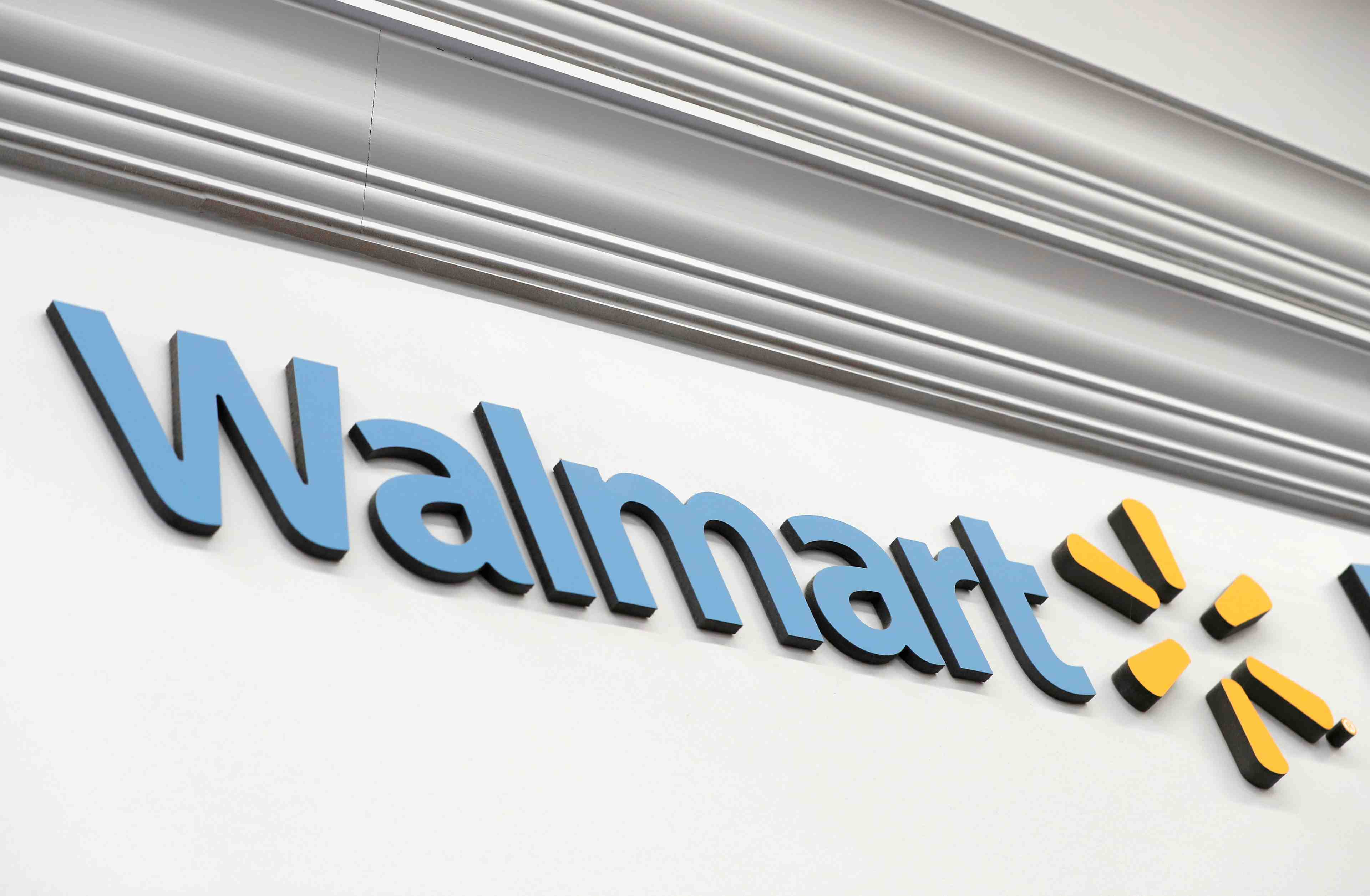 Walmart bat le consensus aux usa et releve sa prevision