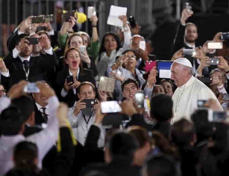 Pour le pape francois, donald trump n'est pas chretien