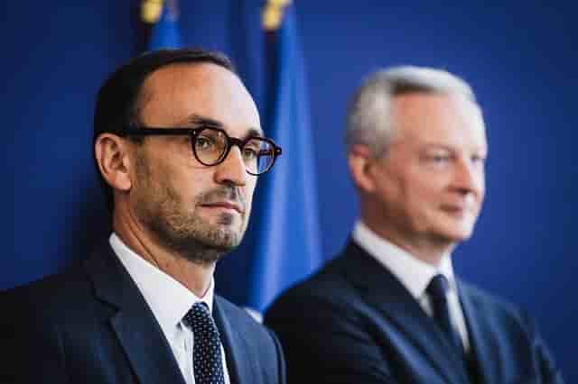 La réunion de mardi orchestrée par Thomas Cazenave et Bruno Le Maire est pour l'instant la seule à l'agenda dans le cadre des « Dialogues de Bercy », mais le gouvernement n'exclut pas d'en organiser d'autres courant septembre, la date du mardi 19 septembre étant notamment évoquée.
