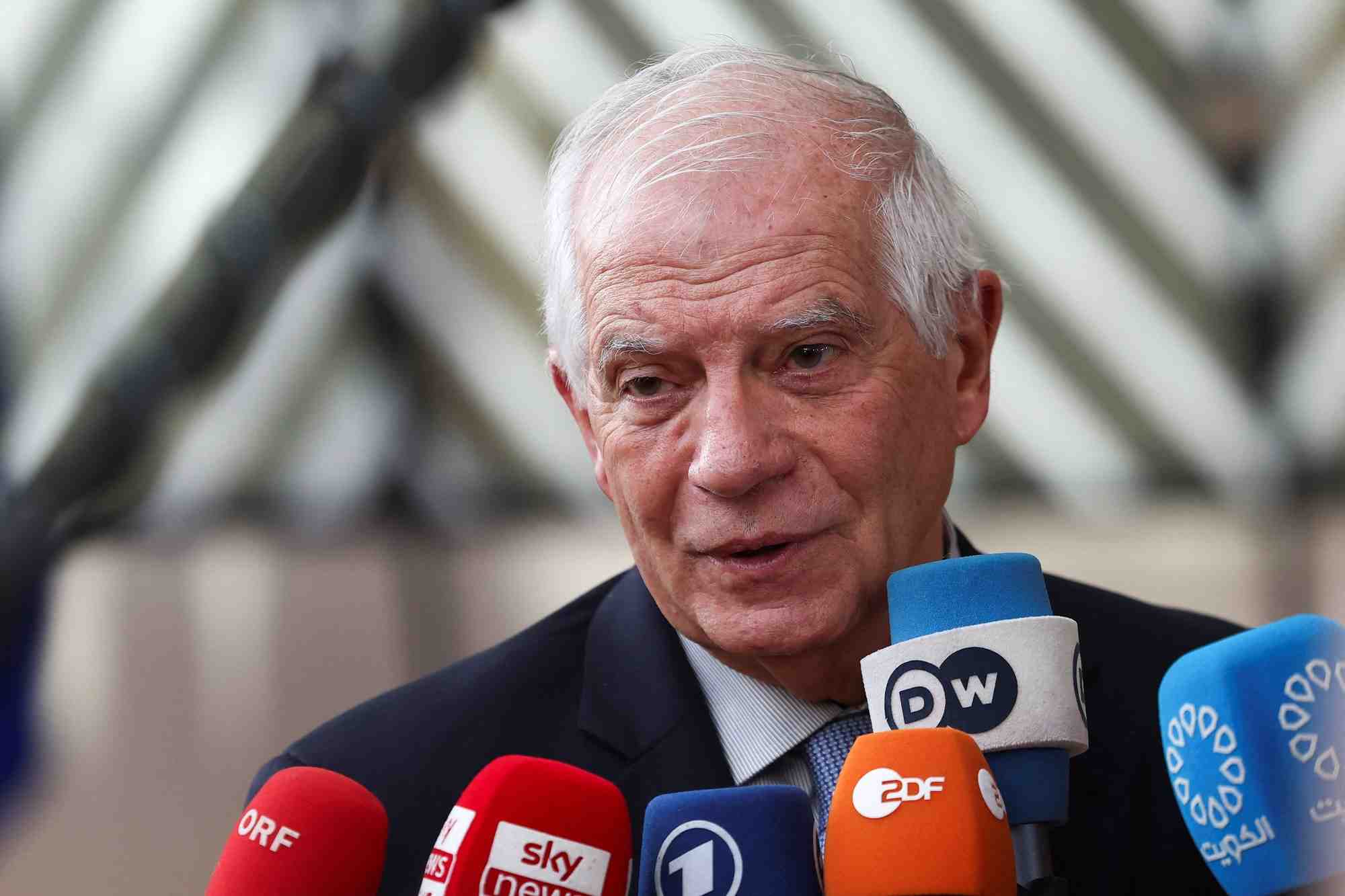 Pour mémoire, samedi dernier, l'Allemagne a annoncé qu'elle prévoyait dans son projet de budget 2025 de réduire de moitié son aide militaire bilatérale à l'Ukraine.
