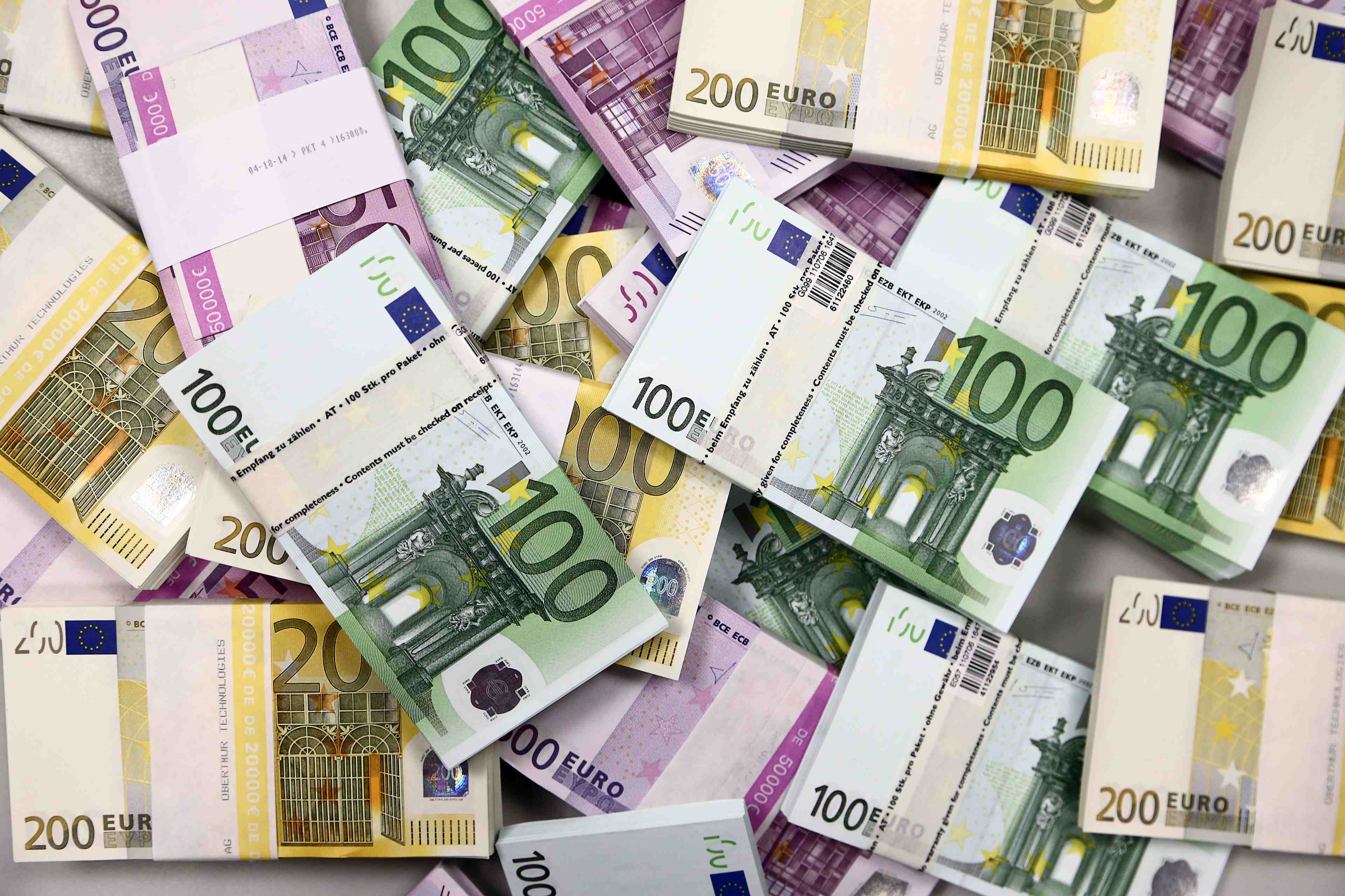 Les grands contribuables quittent moins la france, selon le figaro
