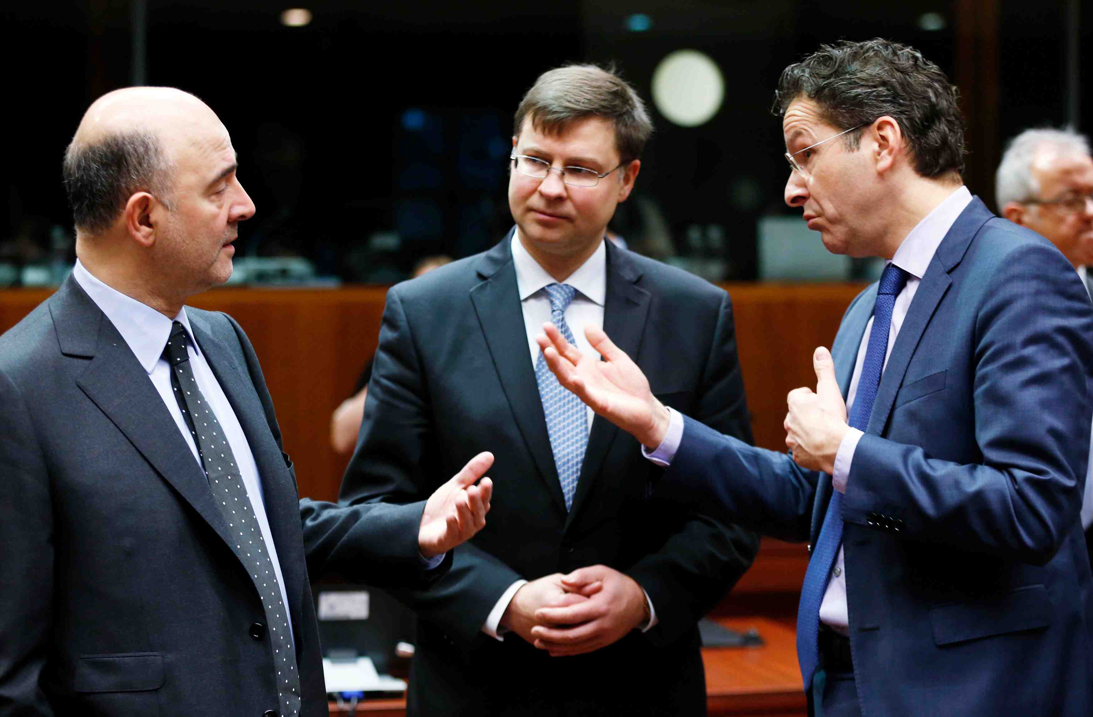 L’ue va preter 1,8 milliard d’euros supplementaires a l’ukraine