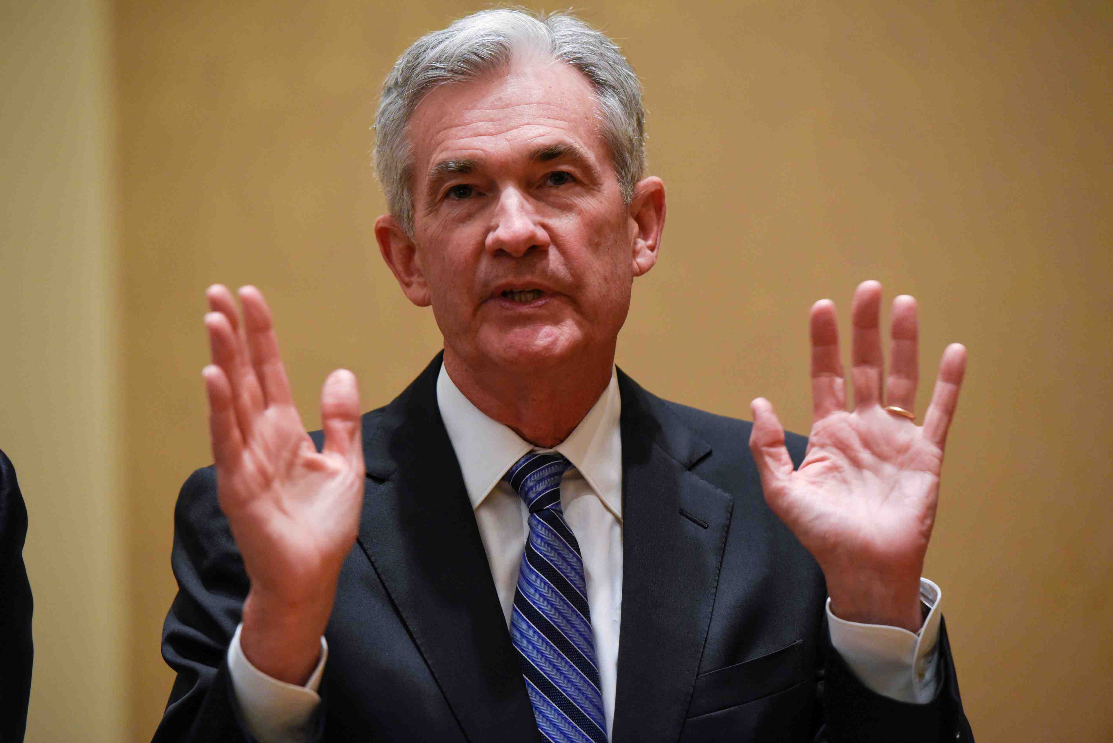 Usa: powell confirme des hausses de taux "graduelles"