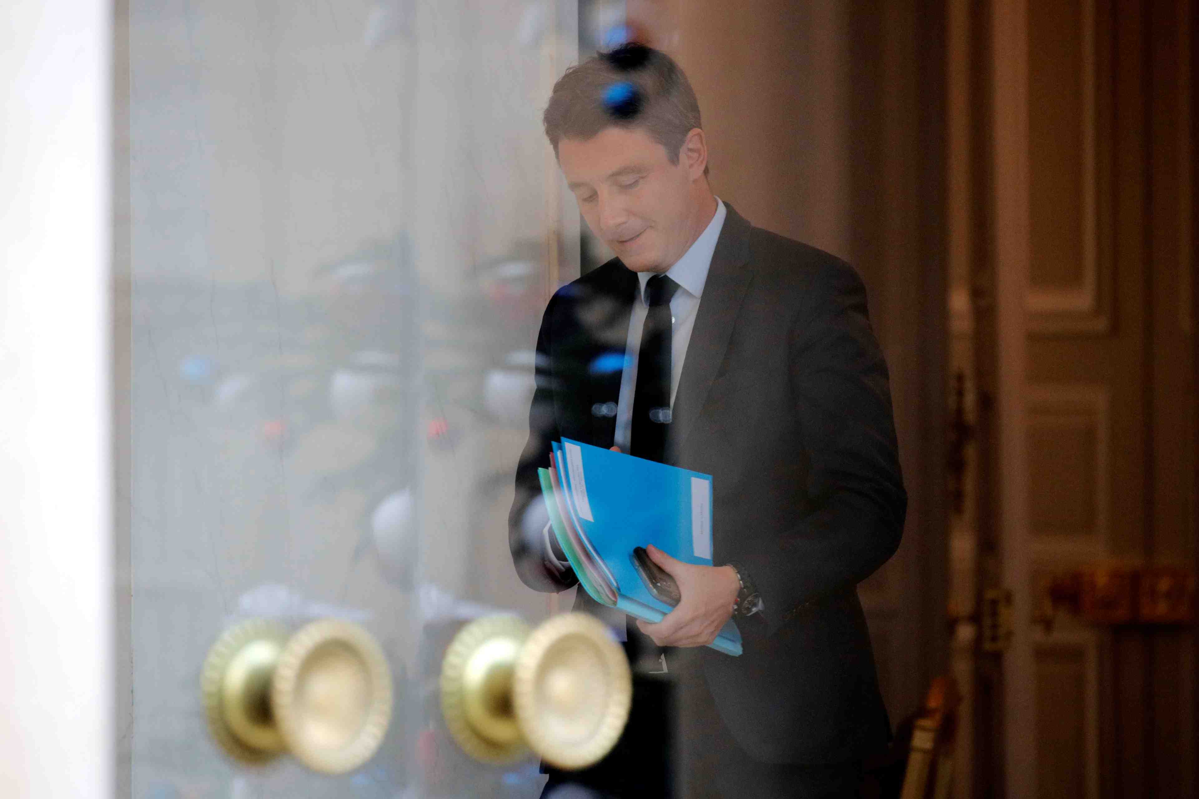 Quatre interpelles pour l'intrusion au secretariat d'etat de griveaux