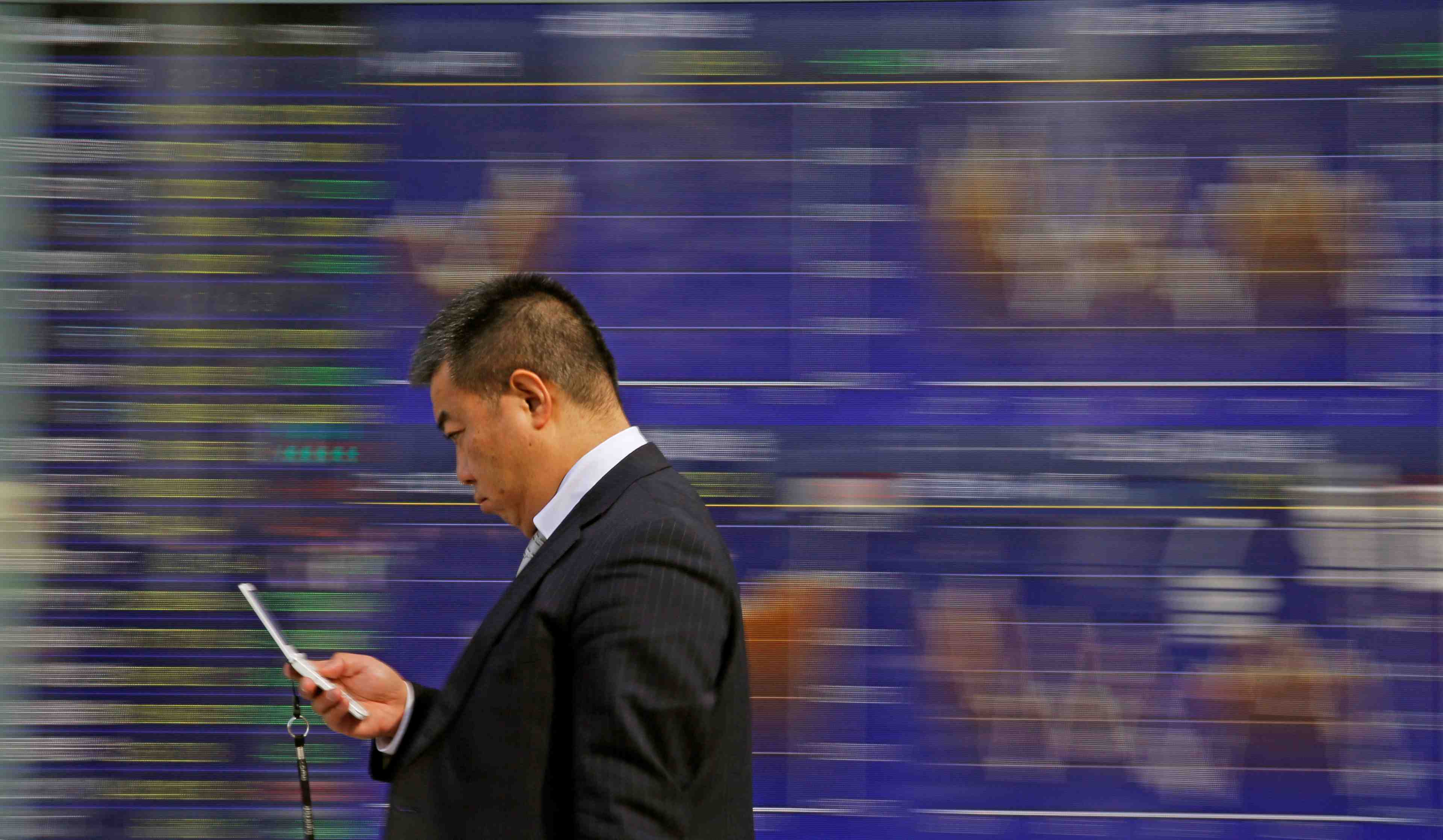 La bourse de tokyo finit en hausse