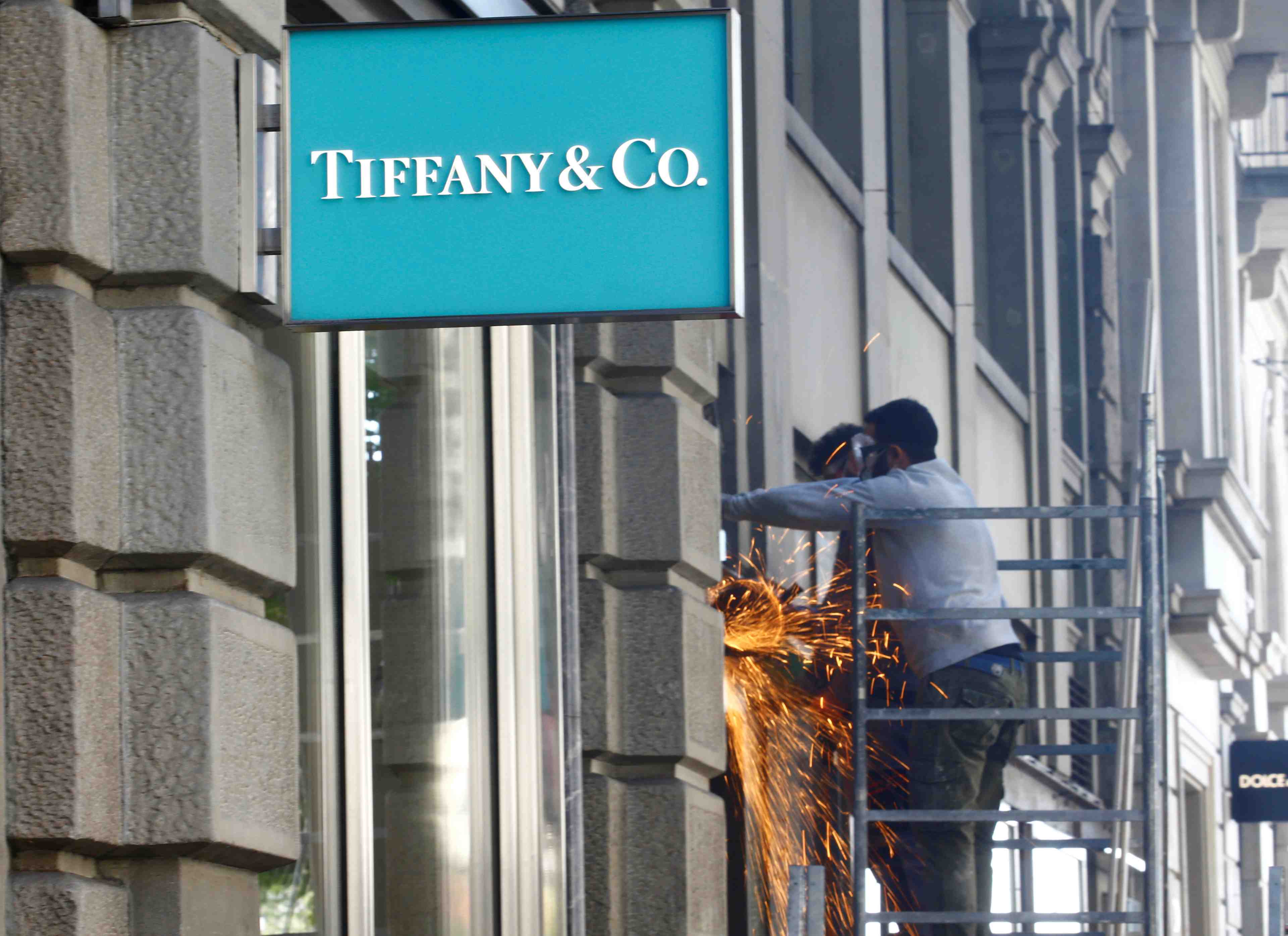 Ses fiancailles en peril, tiffany au defi de la vie en solitaire