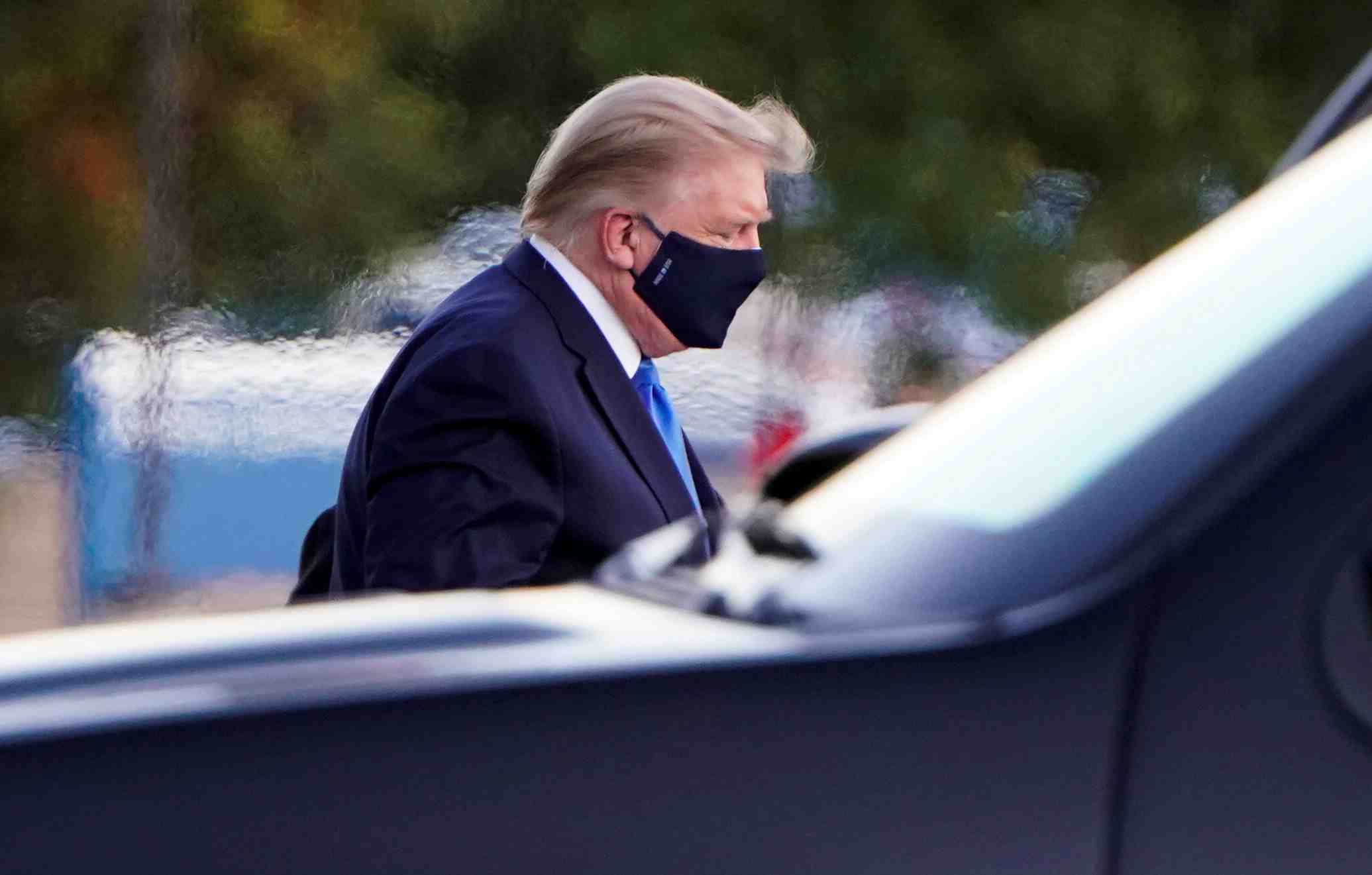 Donald trump transfere dans un hopital militaire, selon la maison blanche