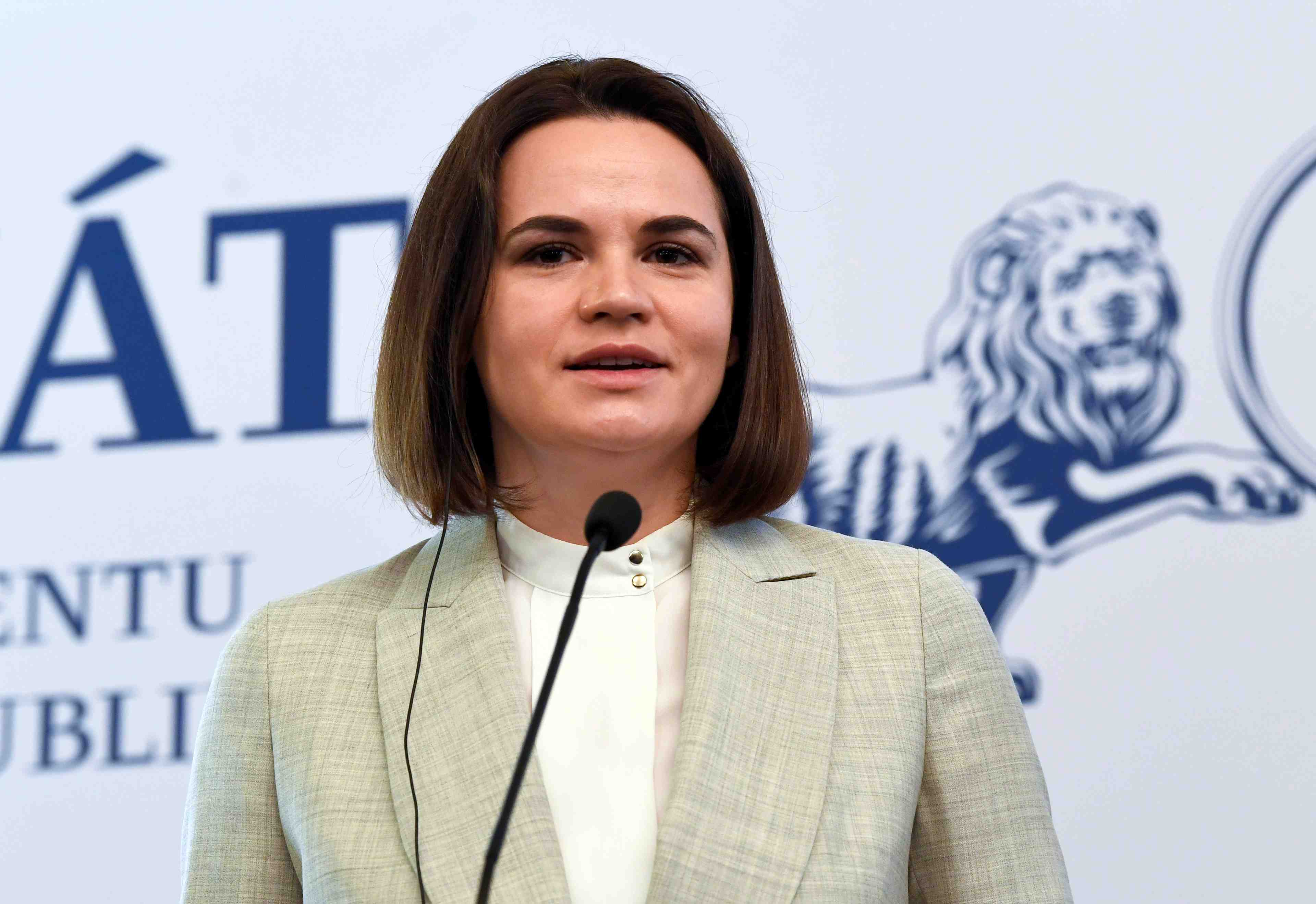La bielorussie est "la coree du nord de l'europe", dit tsikhanouskaia